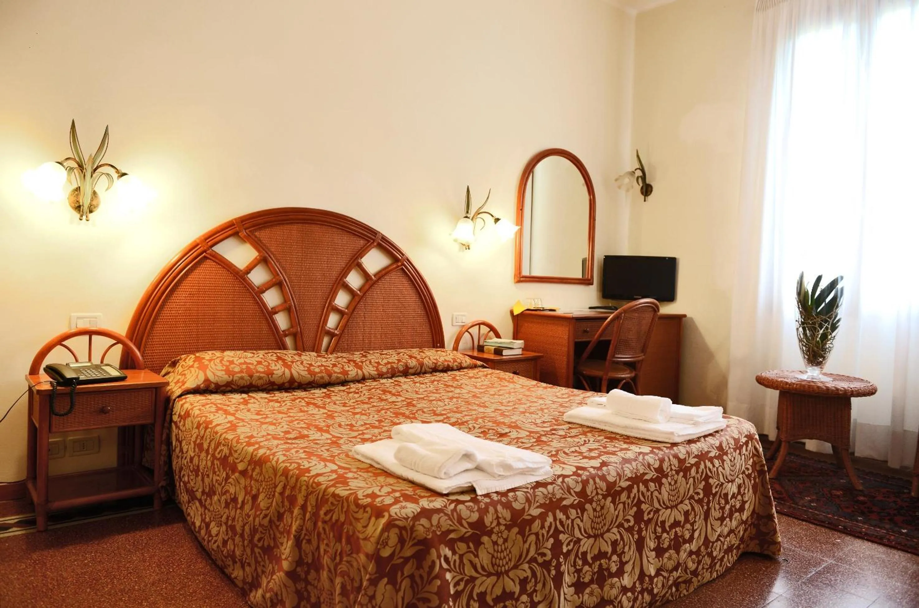 Day, Bed in Hotel Villa Orio & Beatrice