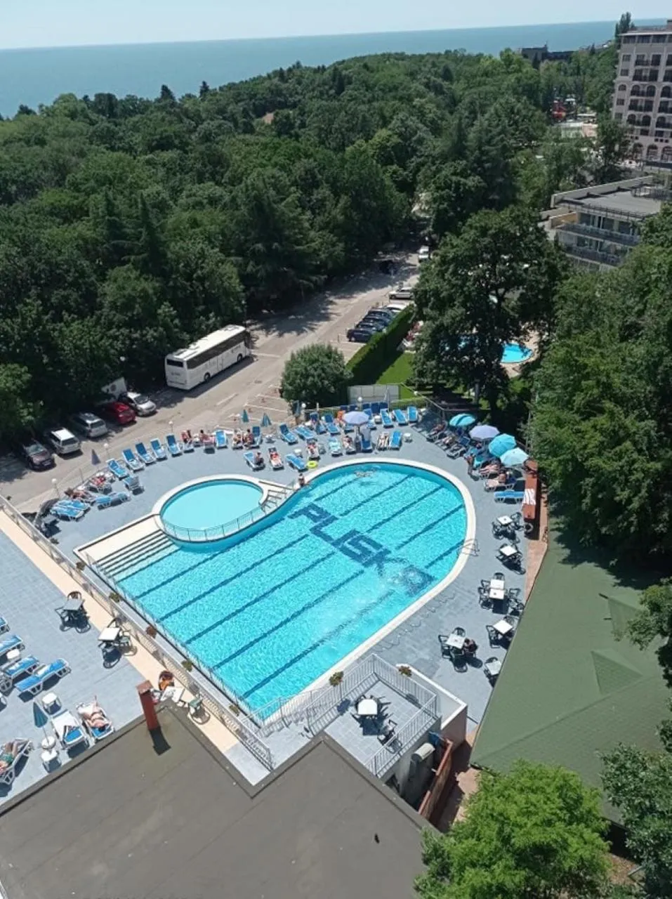 Pool view in Hotel Pliska All inclusive