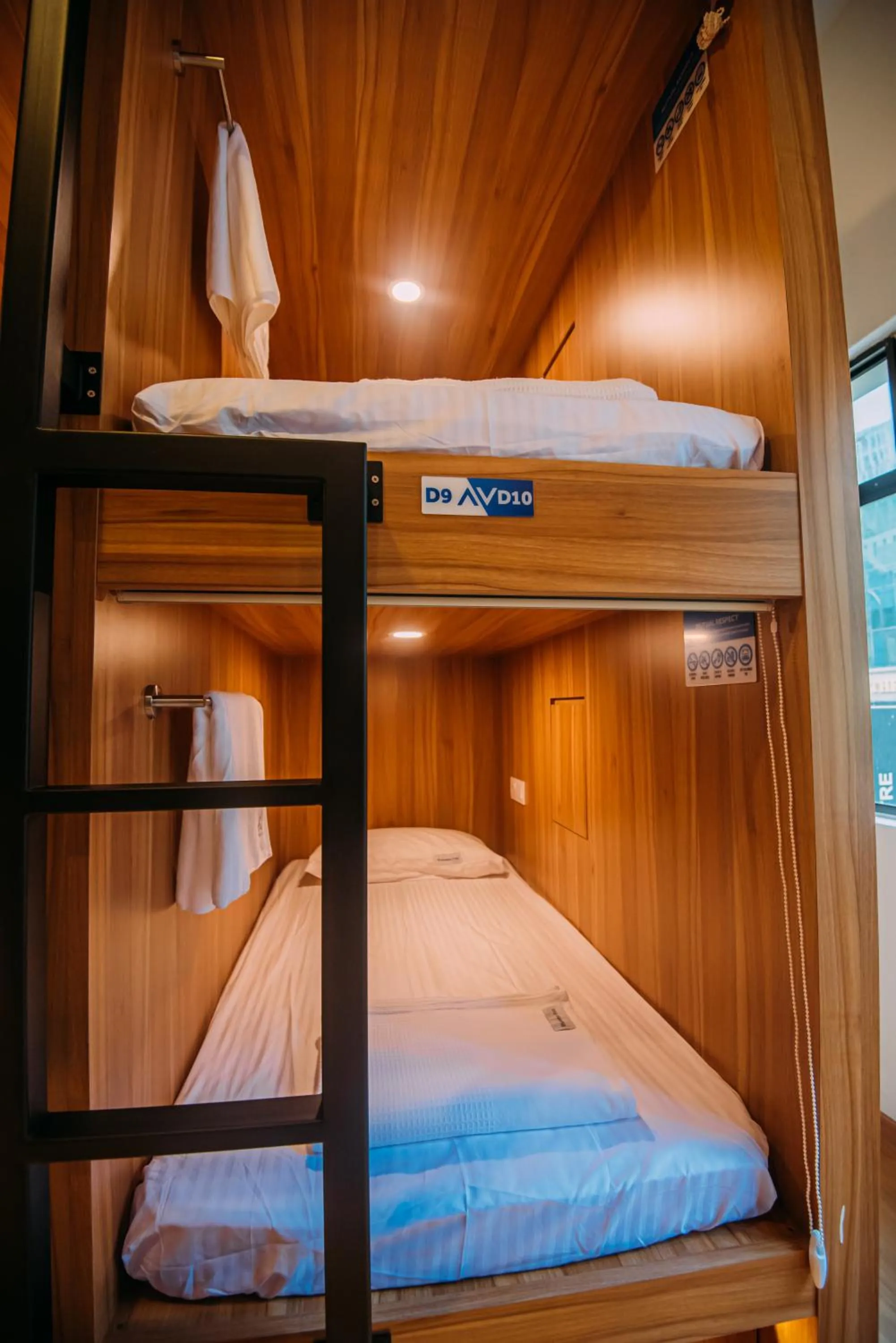 bunk bed, Bed in Bluewaters Pods 38 Hongkong St