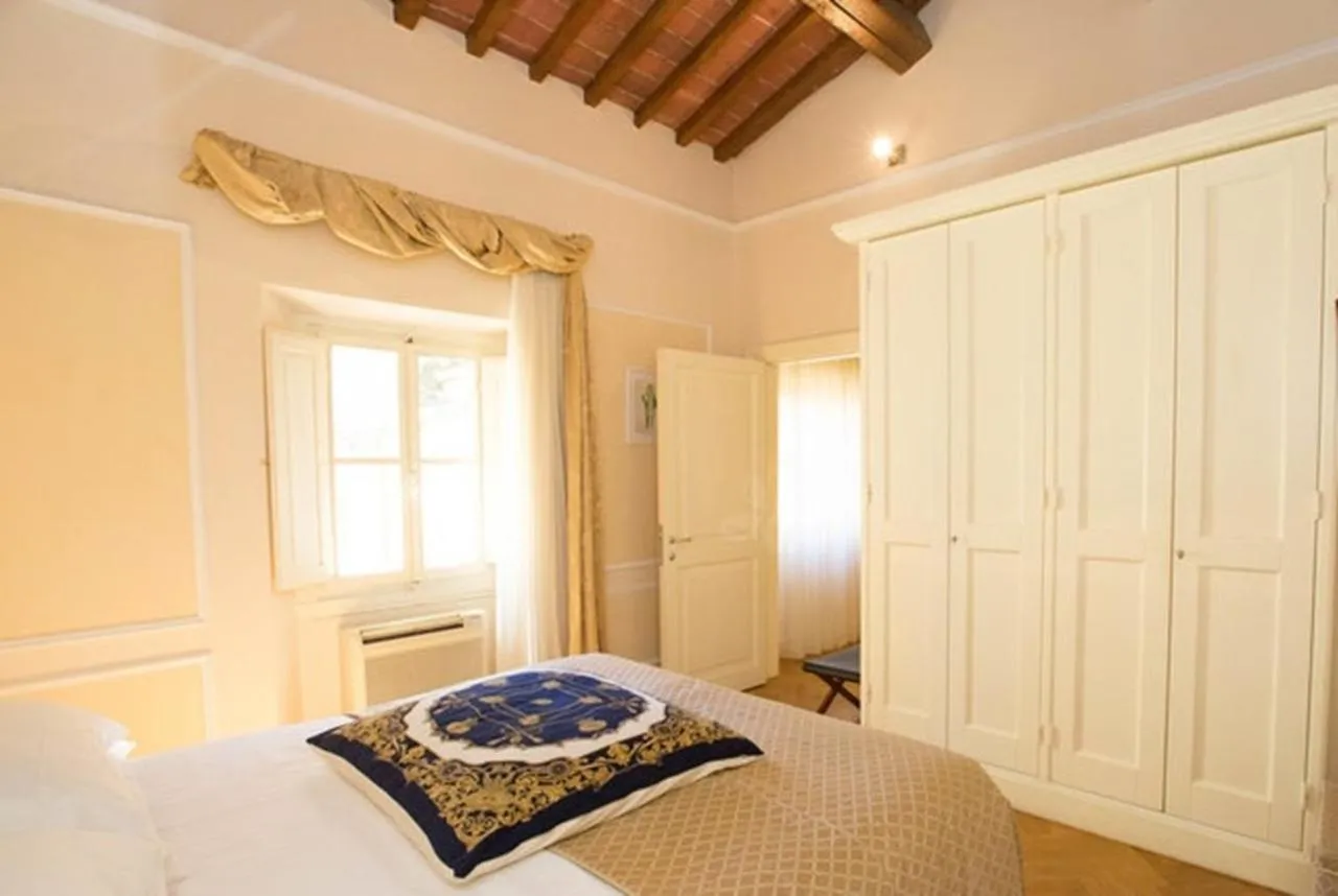 Photo of the whole room, Bed in Granduomo Charming Accomodation