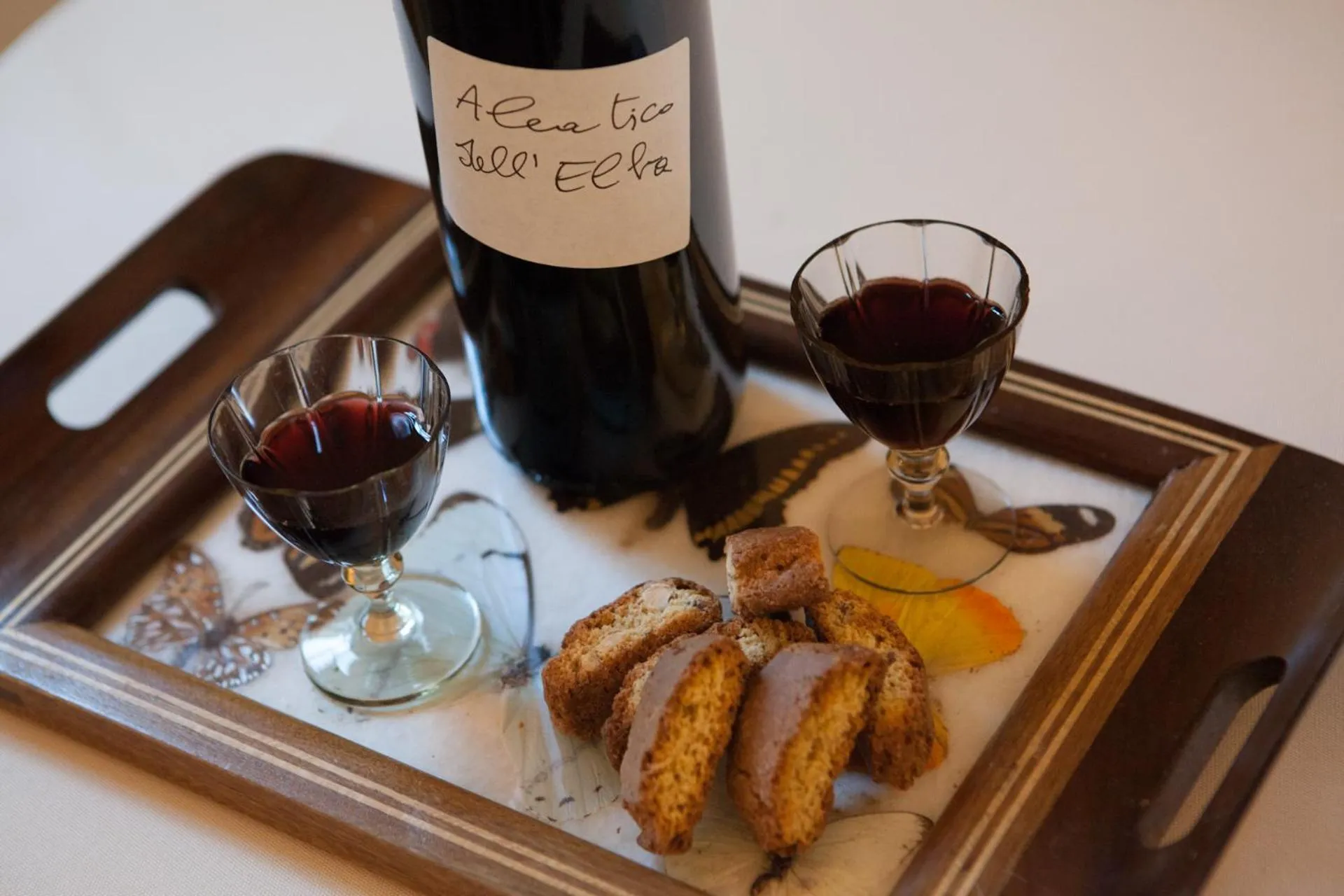 Food and drinks in Granduomo Charming Accomodation