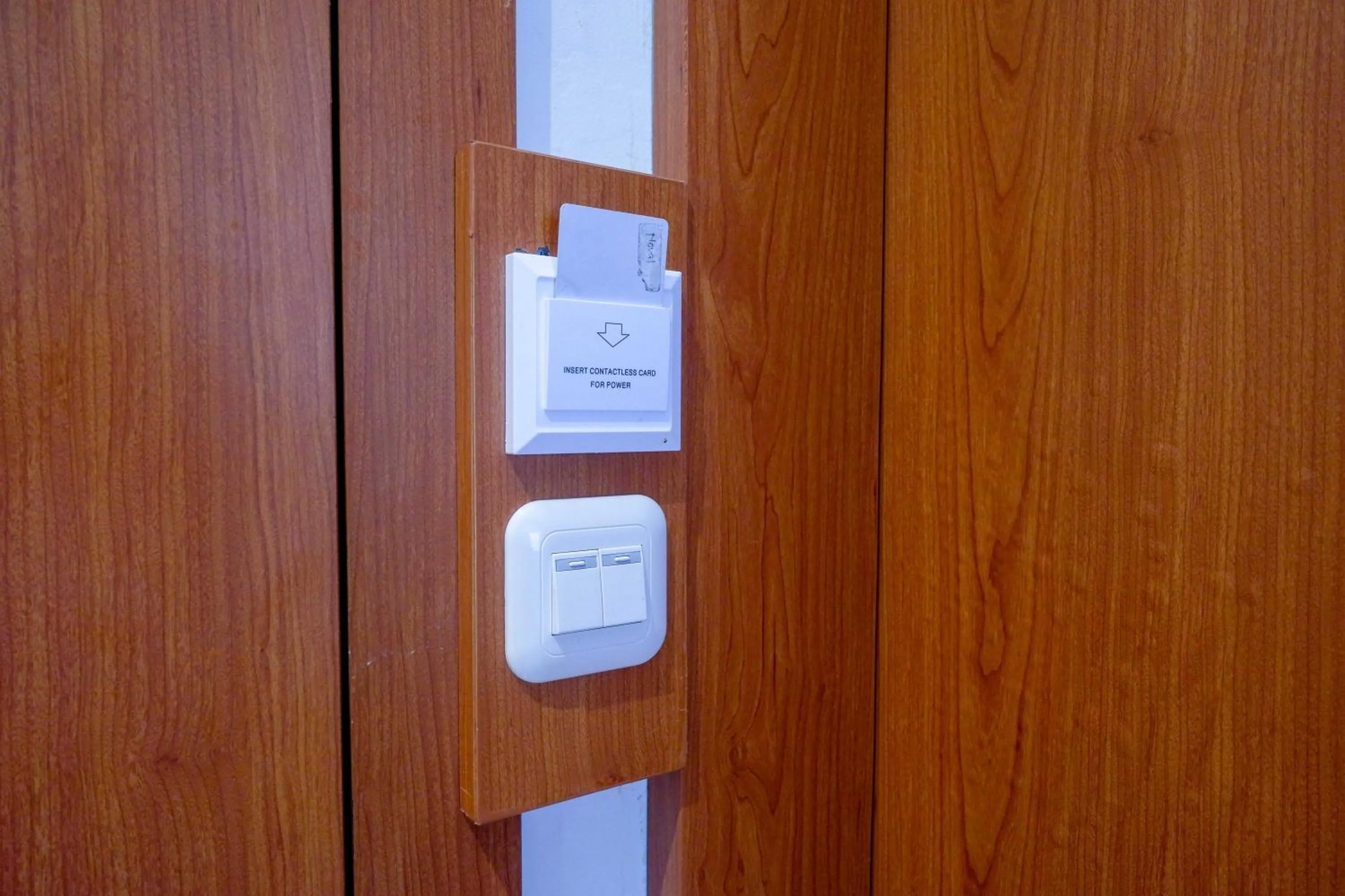 Bedroom in Sans Hotel Pippo Yogyakarta by RedDoorz