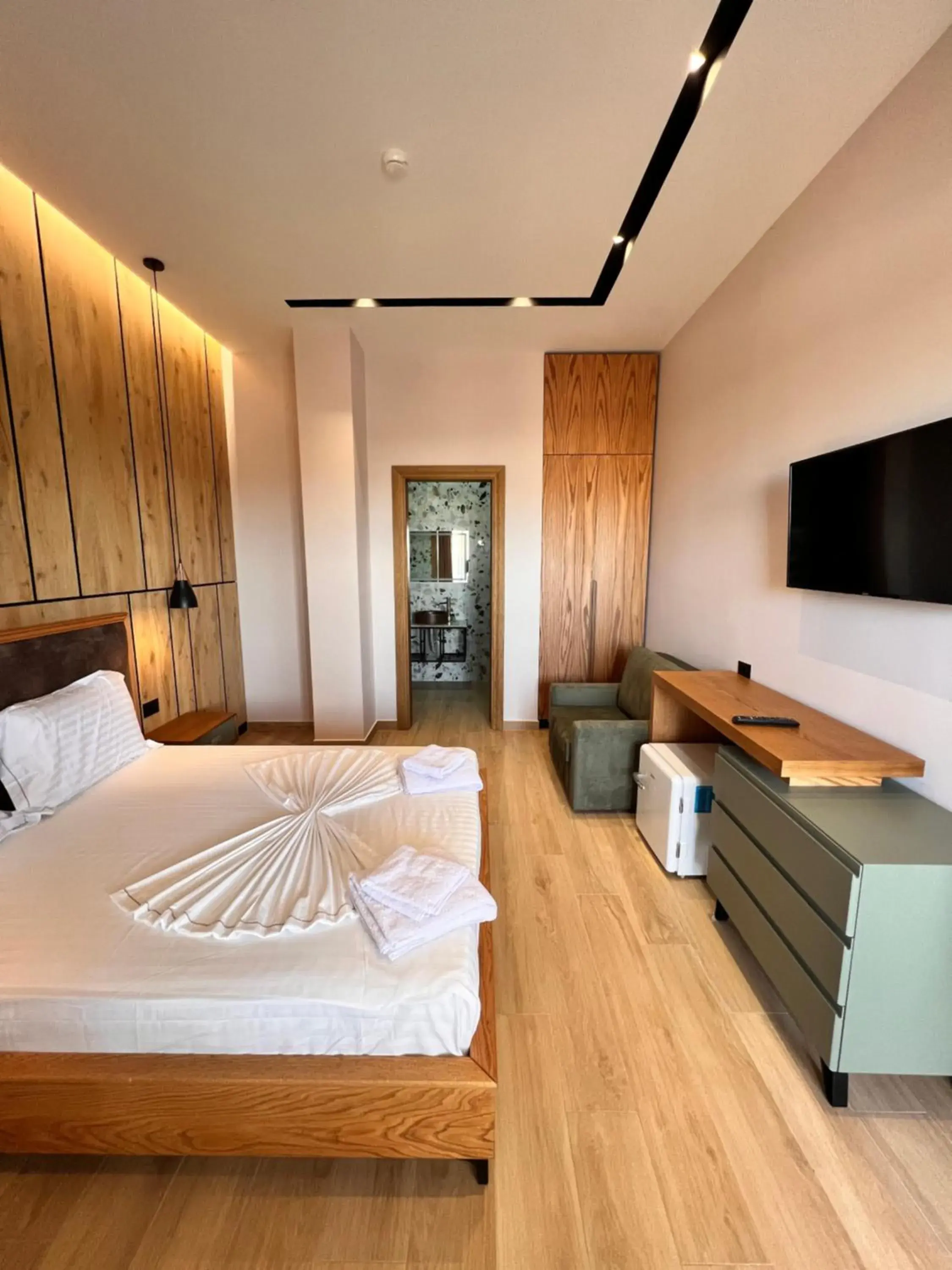 Double Room with Sea View in Happy Stay Double Room with Sea View in Happy Stay