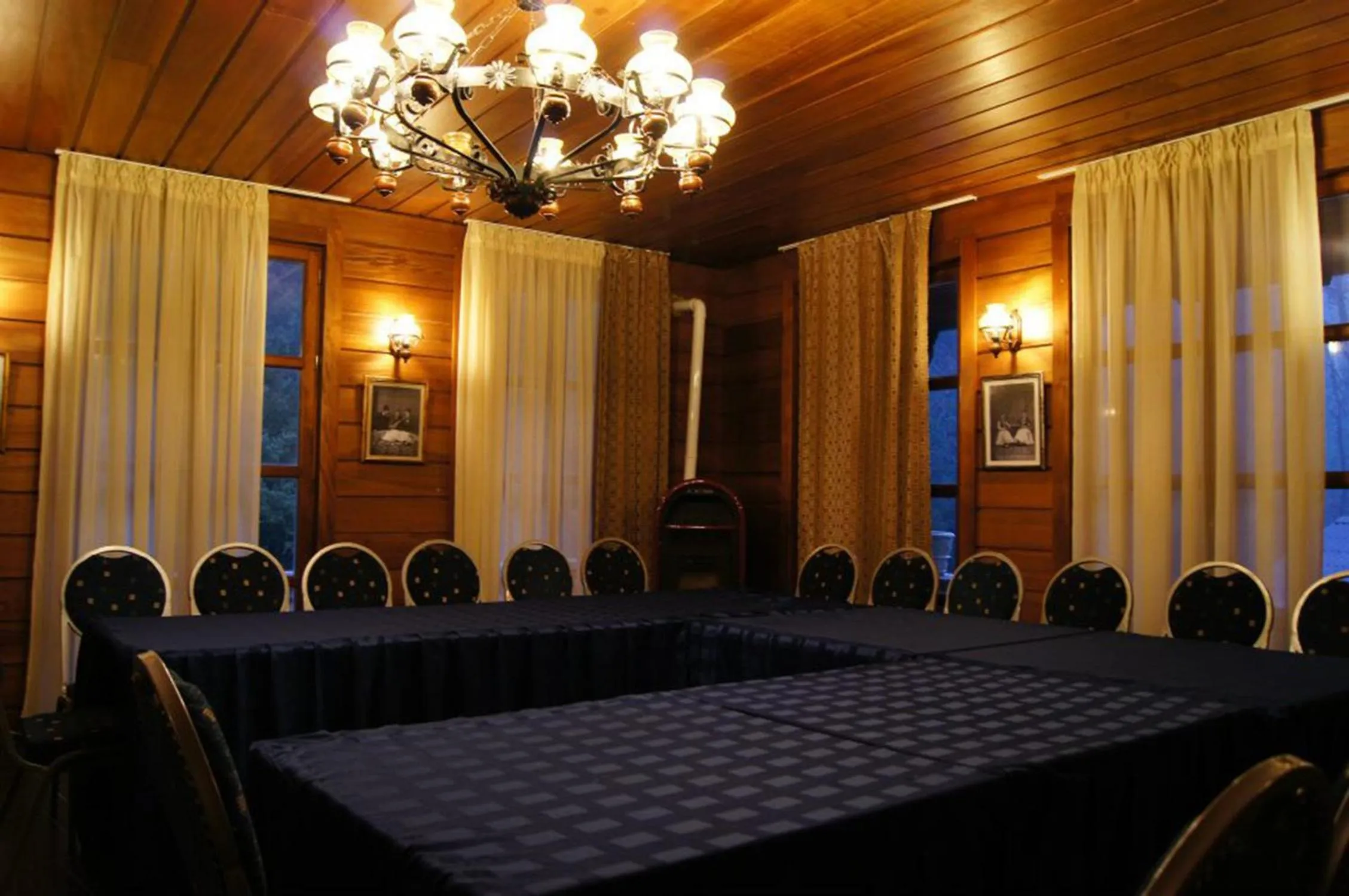 Business facilities in Te'Dreri - Llogora Tourist Village