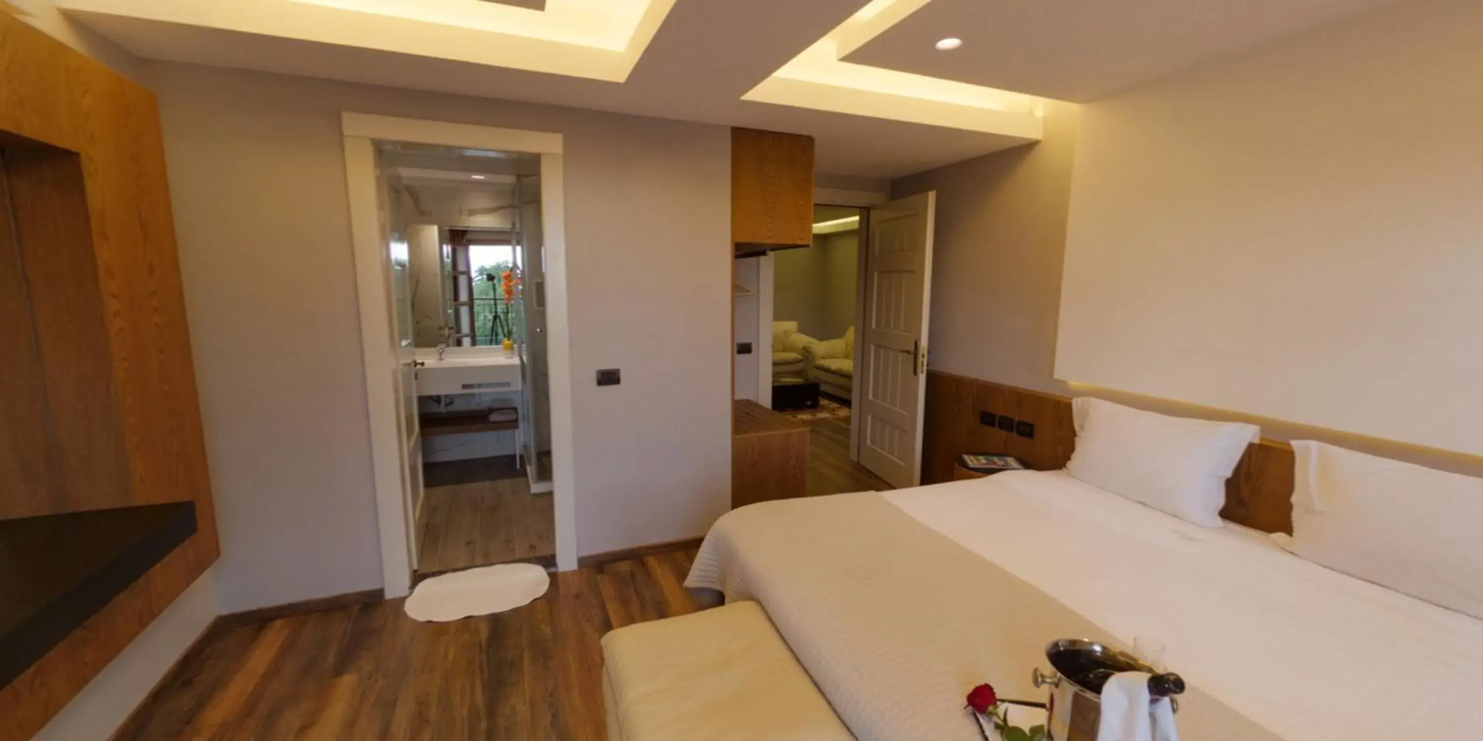 Two-Bedroom Suite in Te'Dreri - Llogora Tourist Village Two-Bedroom Suite in Te'Dreri - Llogora Tourist Village