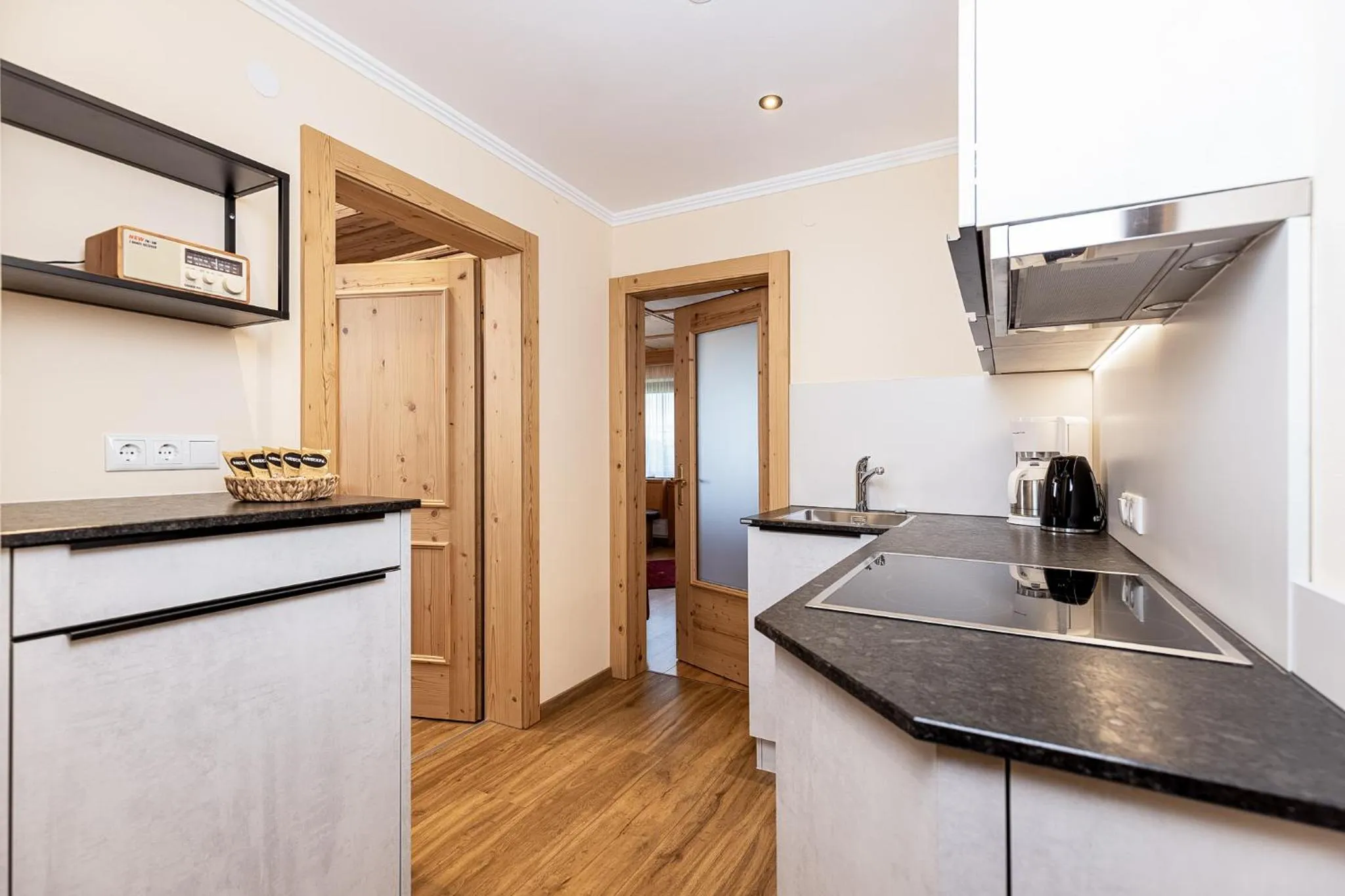 Kitchen or kitchenette in Aparthotel Landhaus St. Joseph (Indoor Pool)