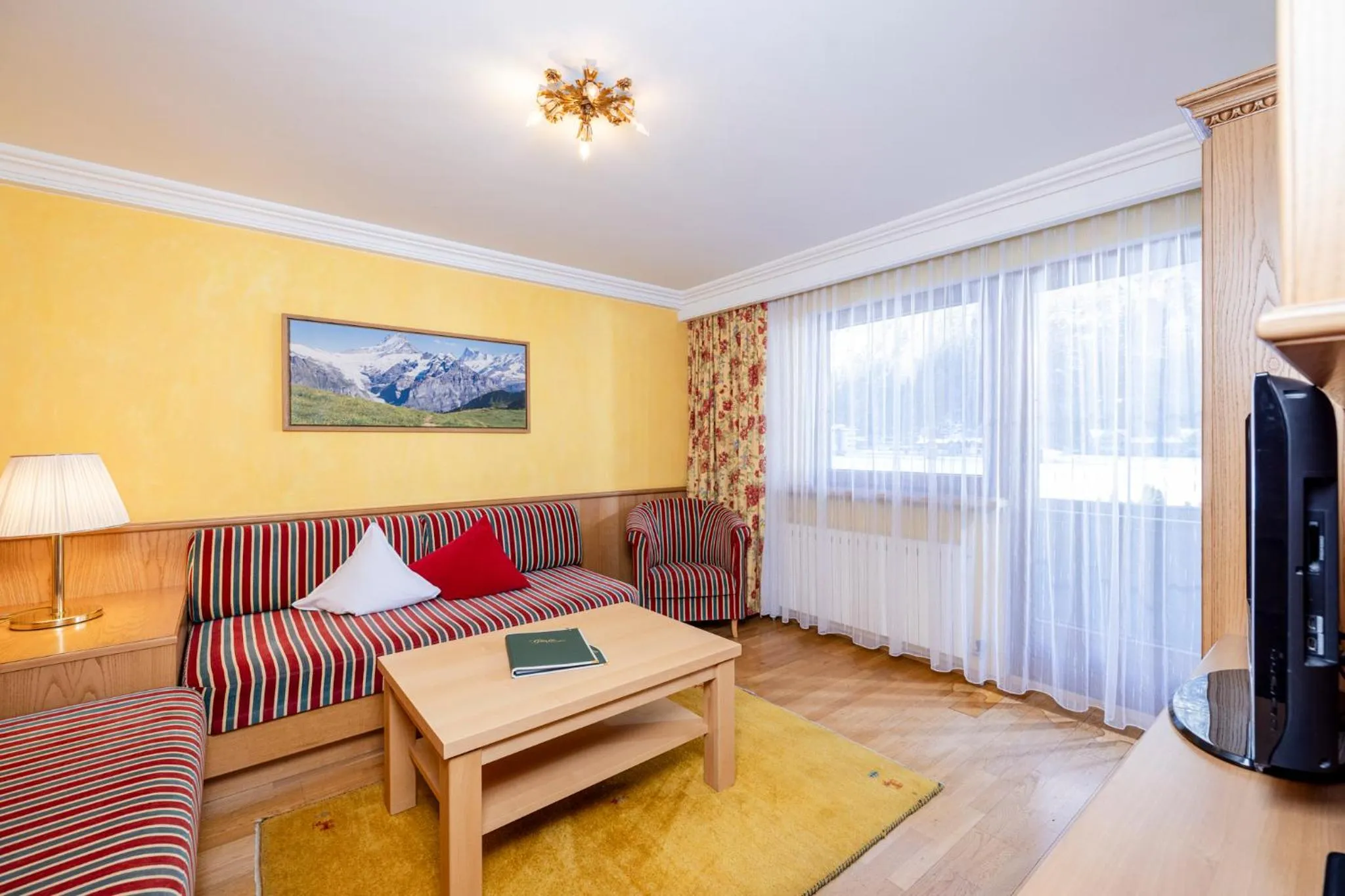Living room in Aparthotel Landhaus St. Joseph (Indoor Pool)