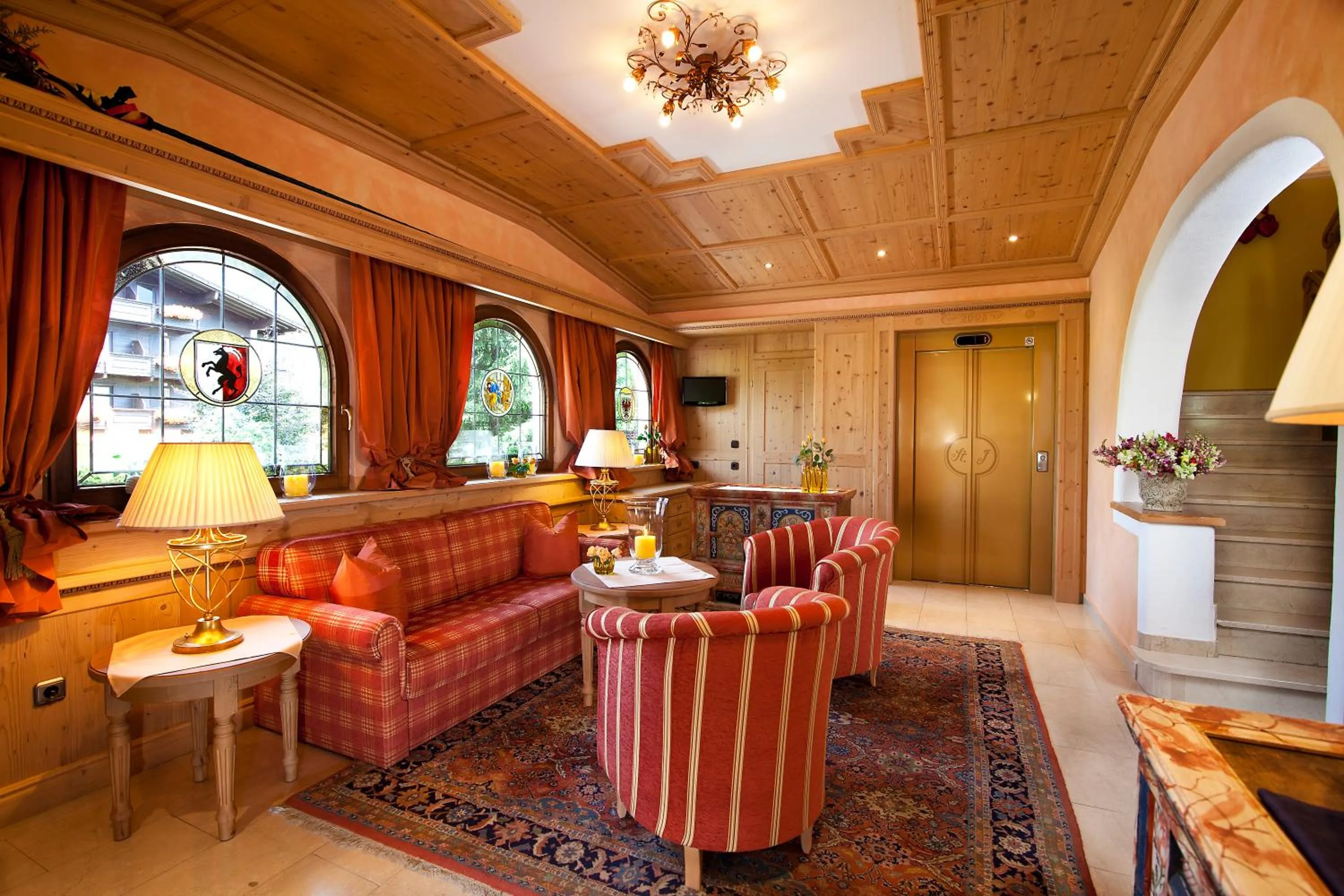 Living room in Aparthotel Landhaus St. Joseph (Indoor Pool)