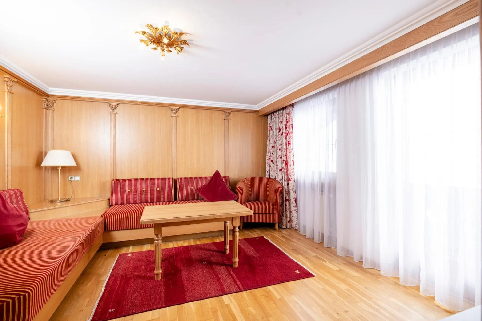 Living room in Aparthotel Landhaus St. Joseph (Indoor Pool)