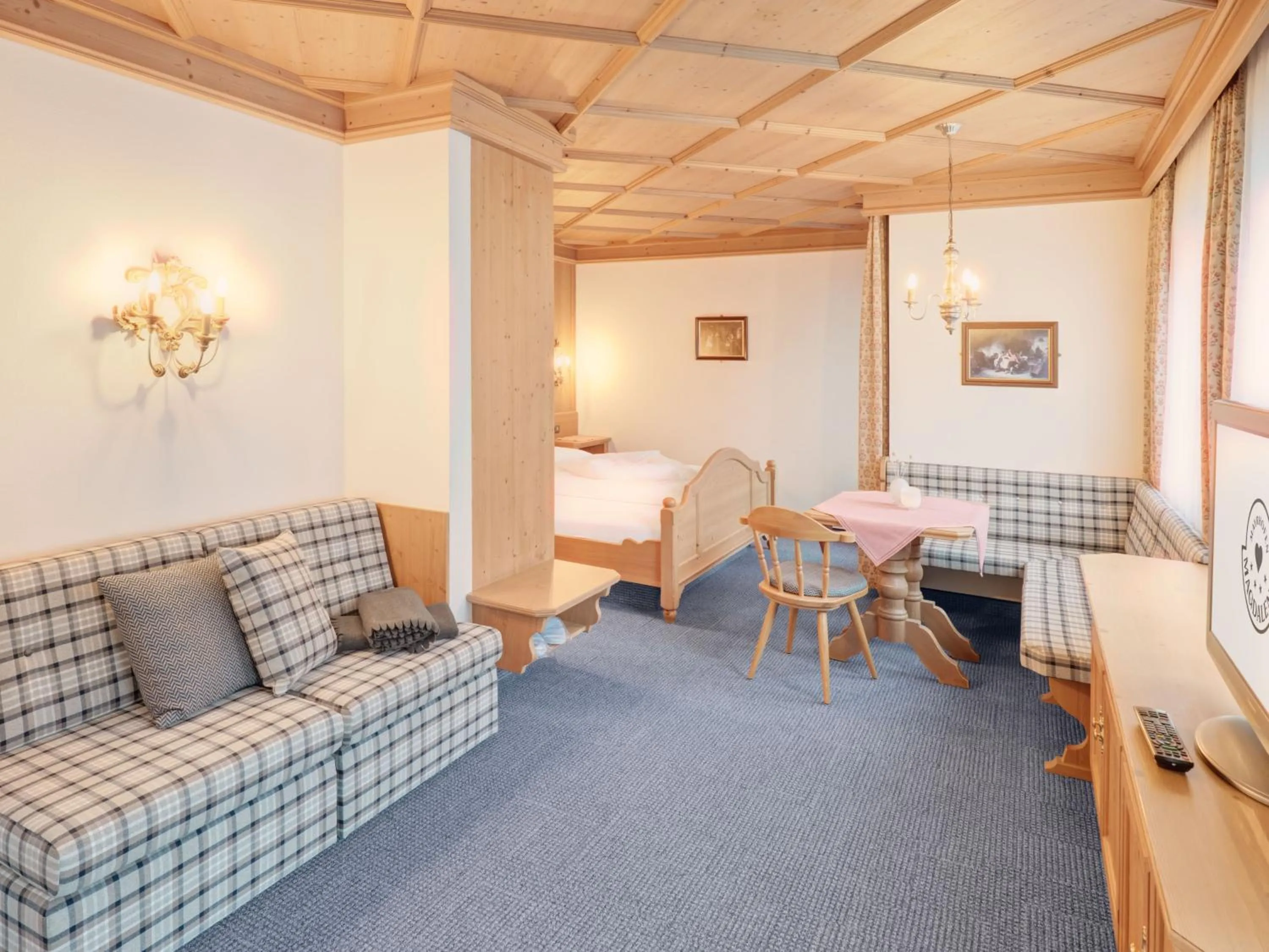 Bed in Hotel Magdalena Mayrhofen