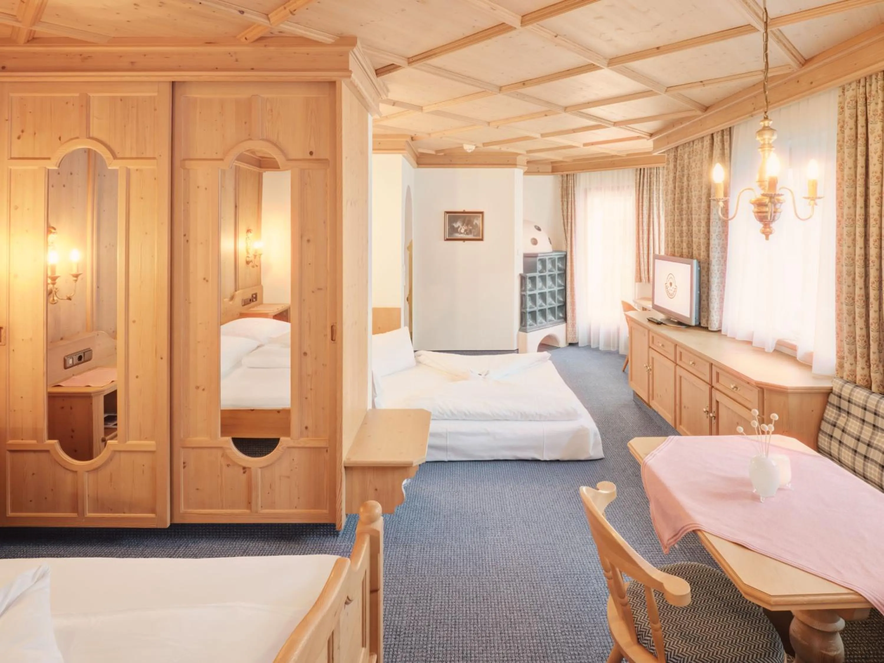 Bed in Hotel Magdalena Mayrhofen