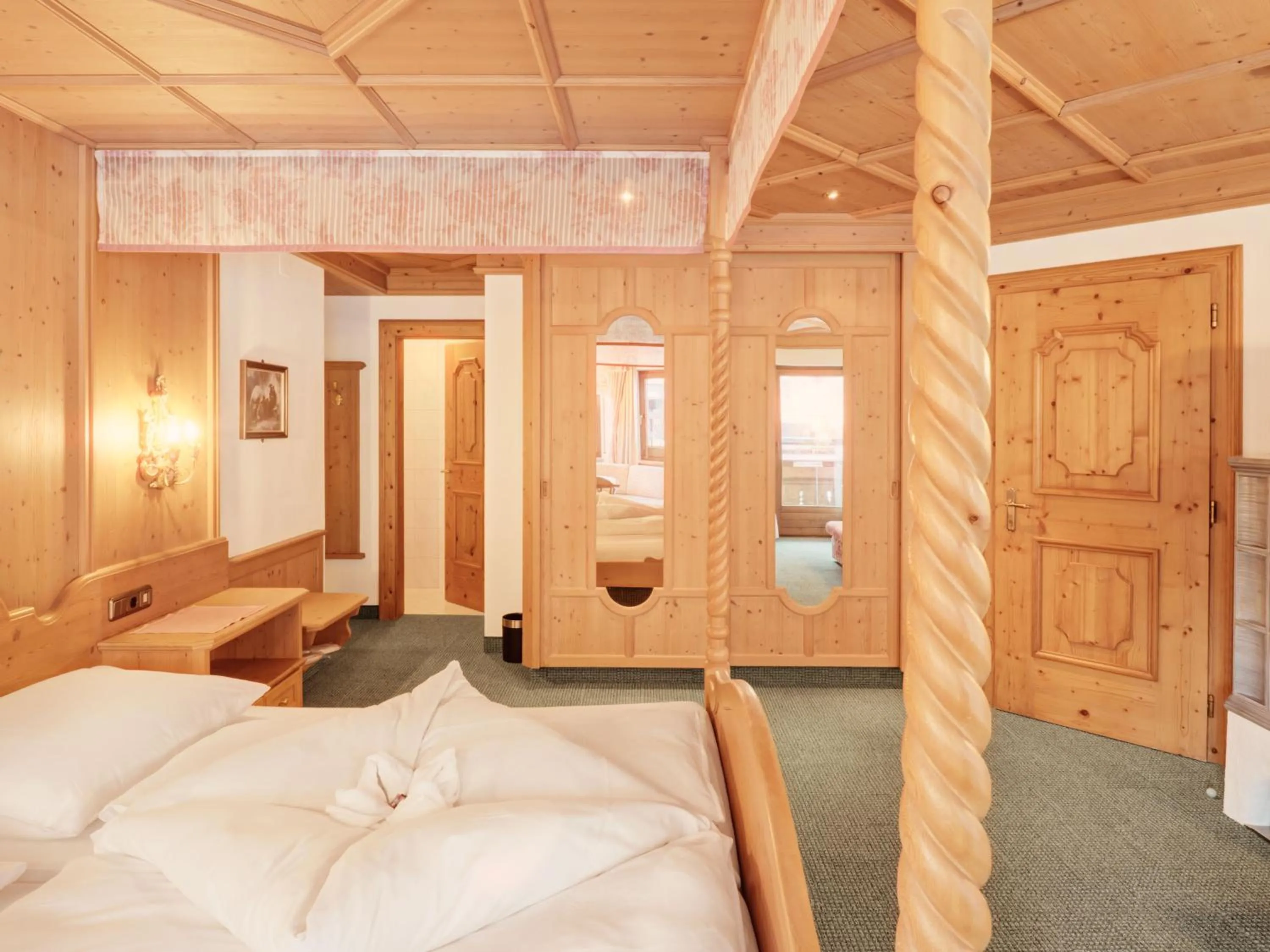 Bed in Hotel Magdalena Mayrhofen