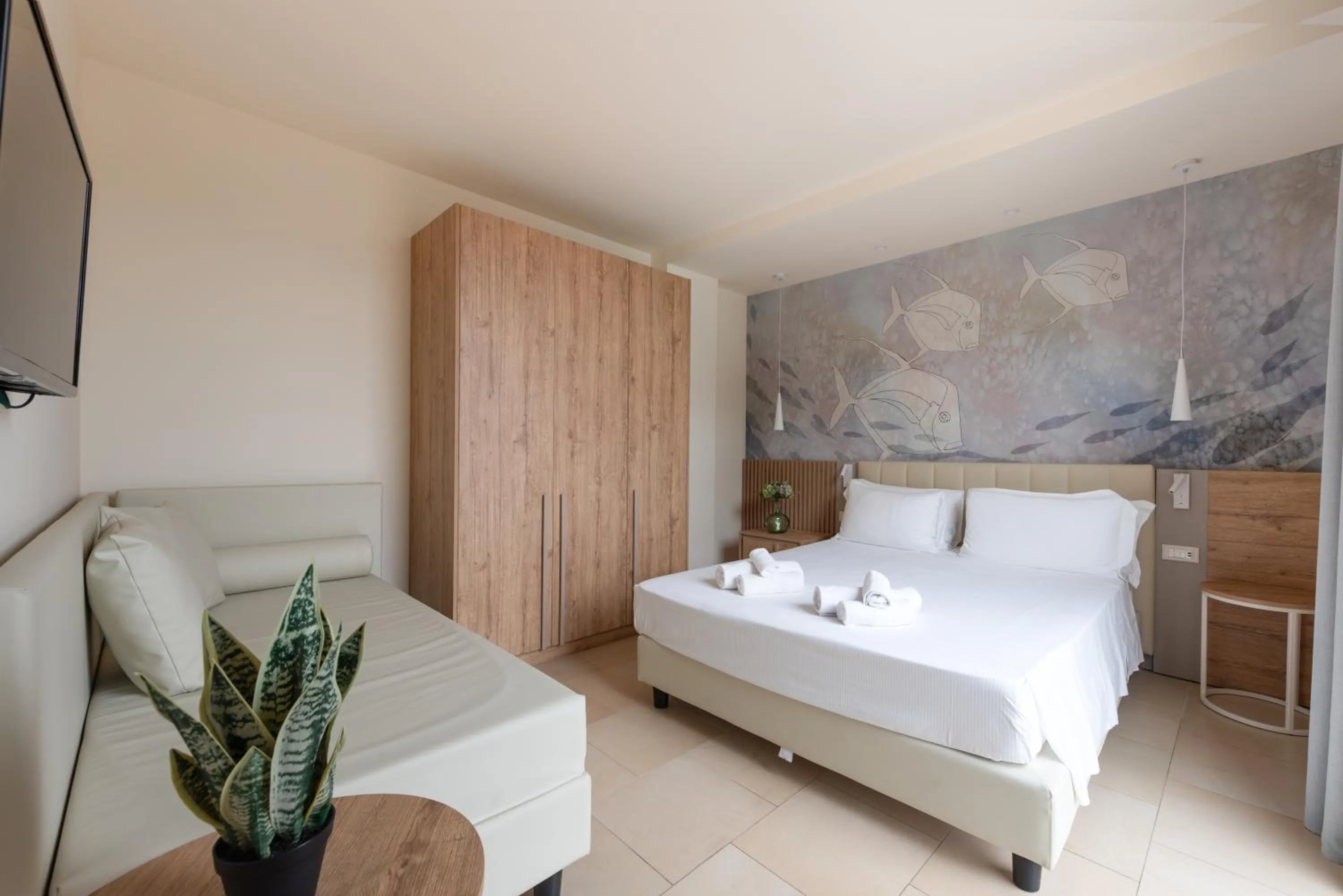 TV and multimedia, Bed in Canado Family Hotel