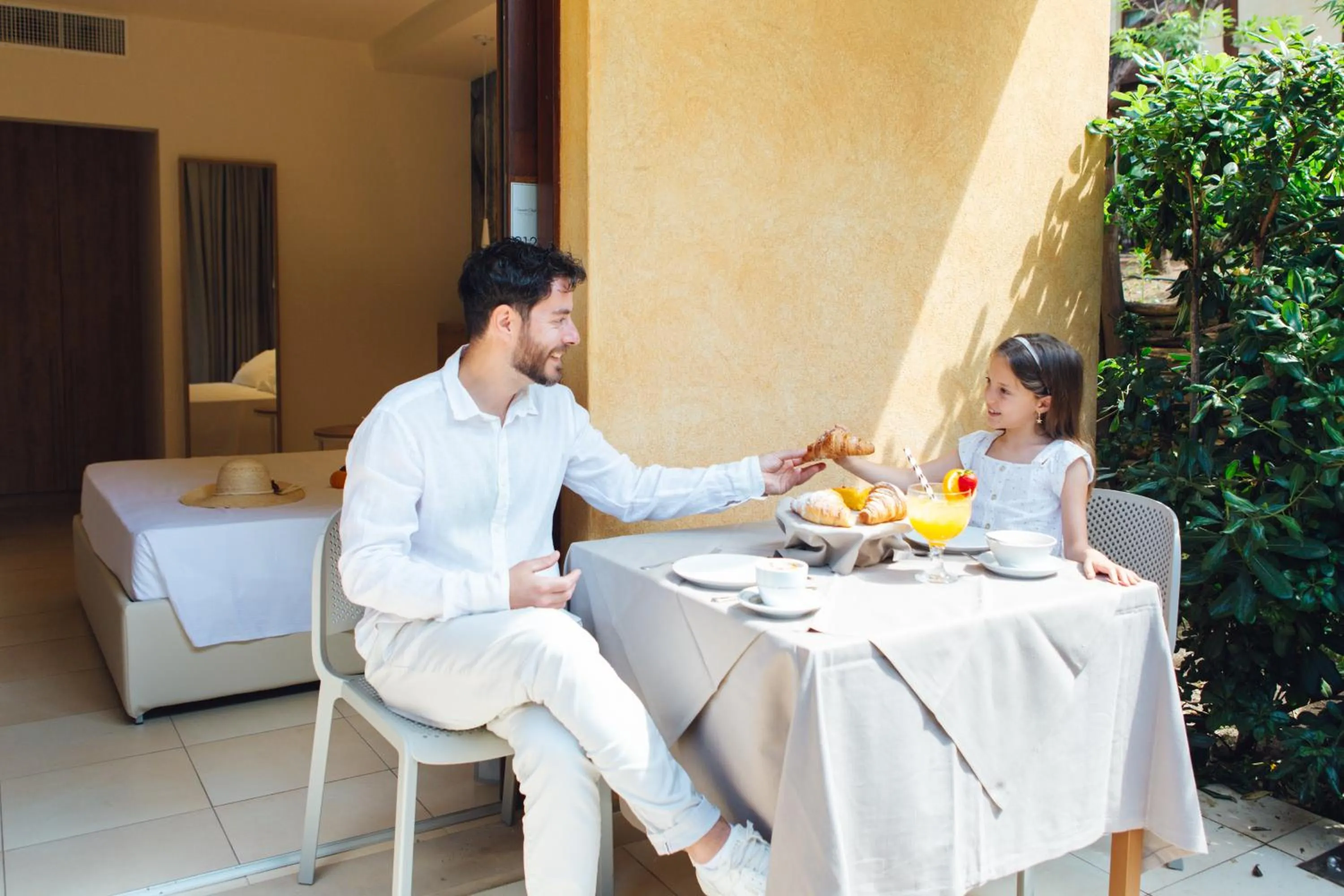 Breakfast in Canado Family Hotel