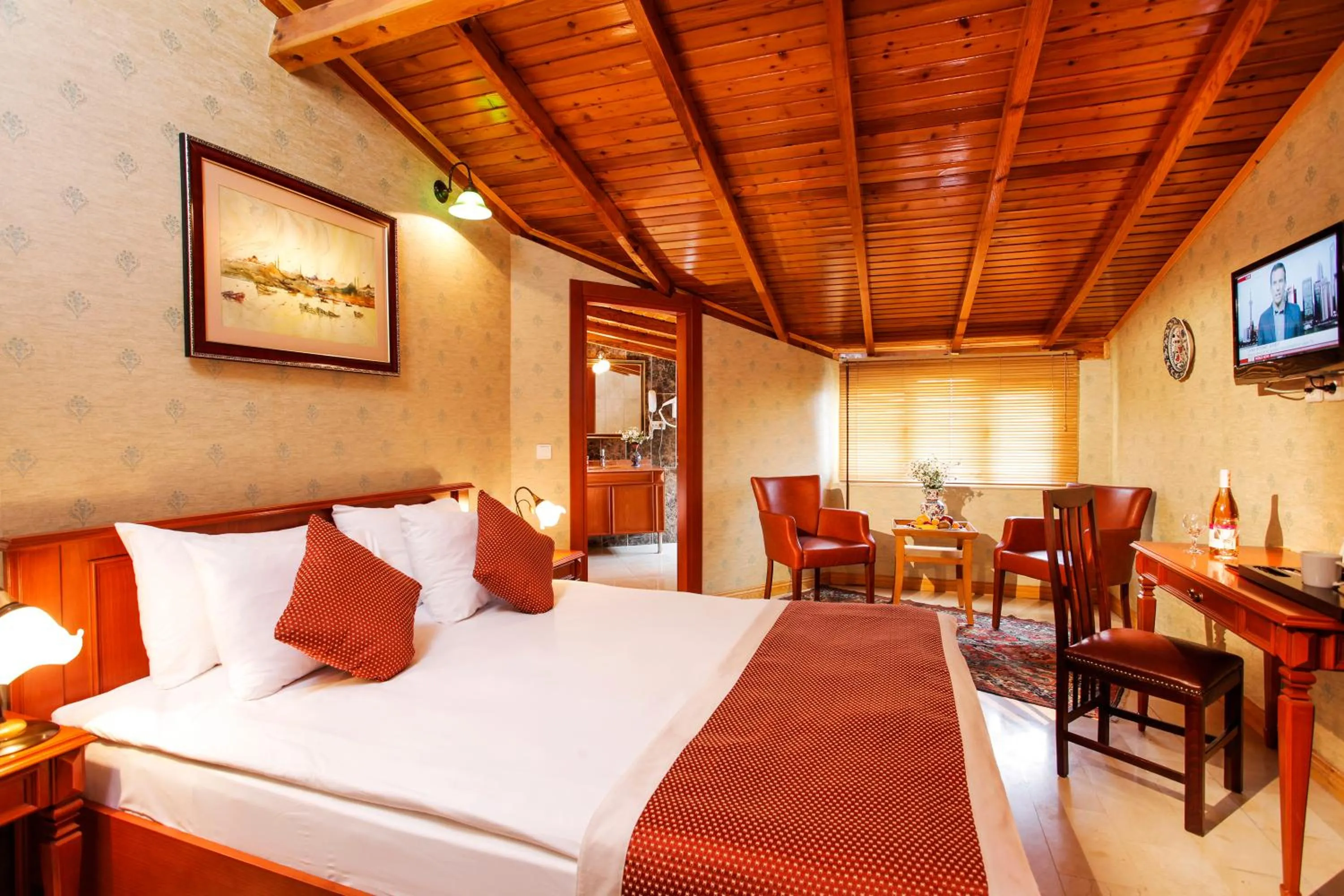 Photo of the whole room, Bed in Hotel Erguvan - Special Category