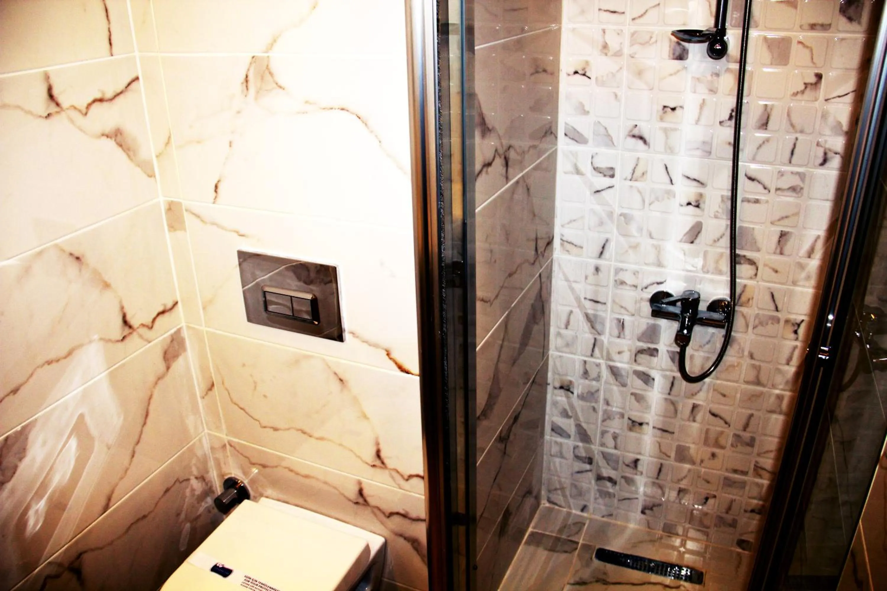 Shower in Hotel Erguvan - Special Category
