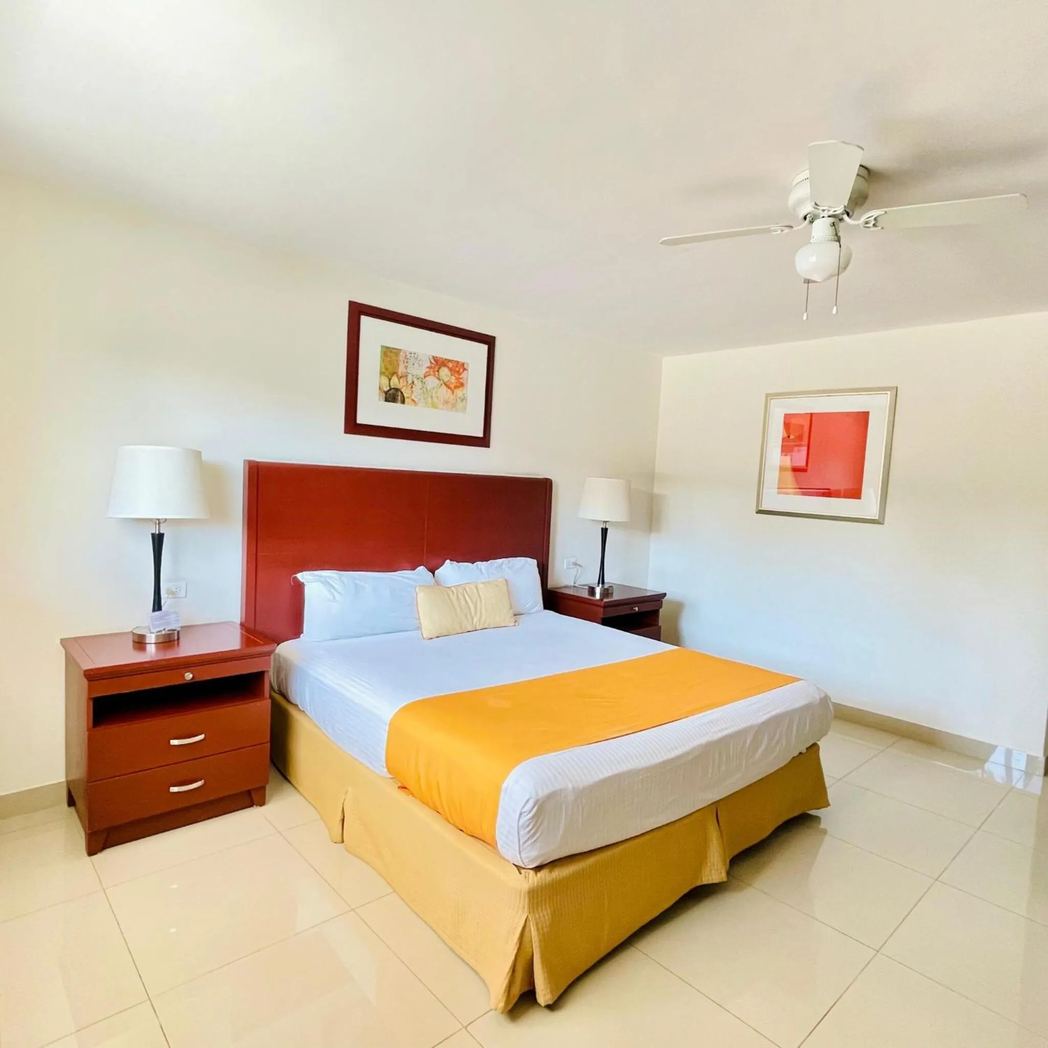 Bed in Hotel Presidente