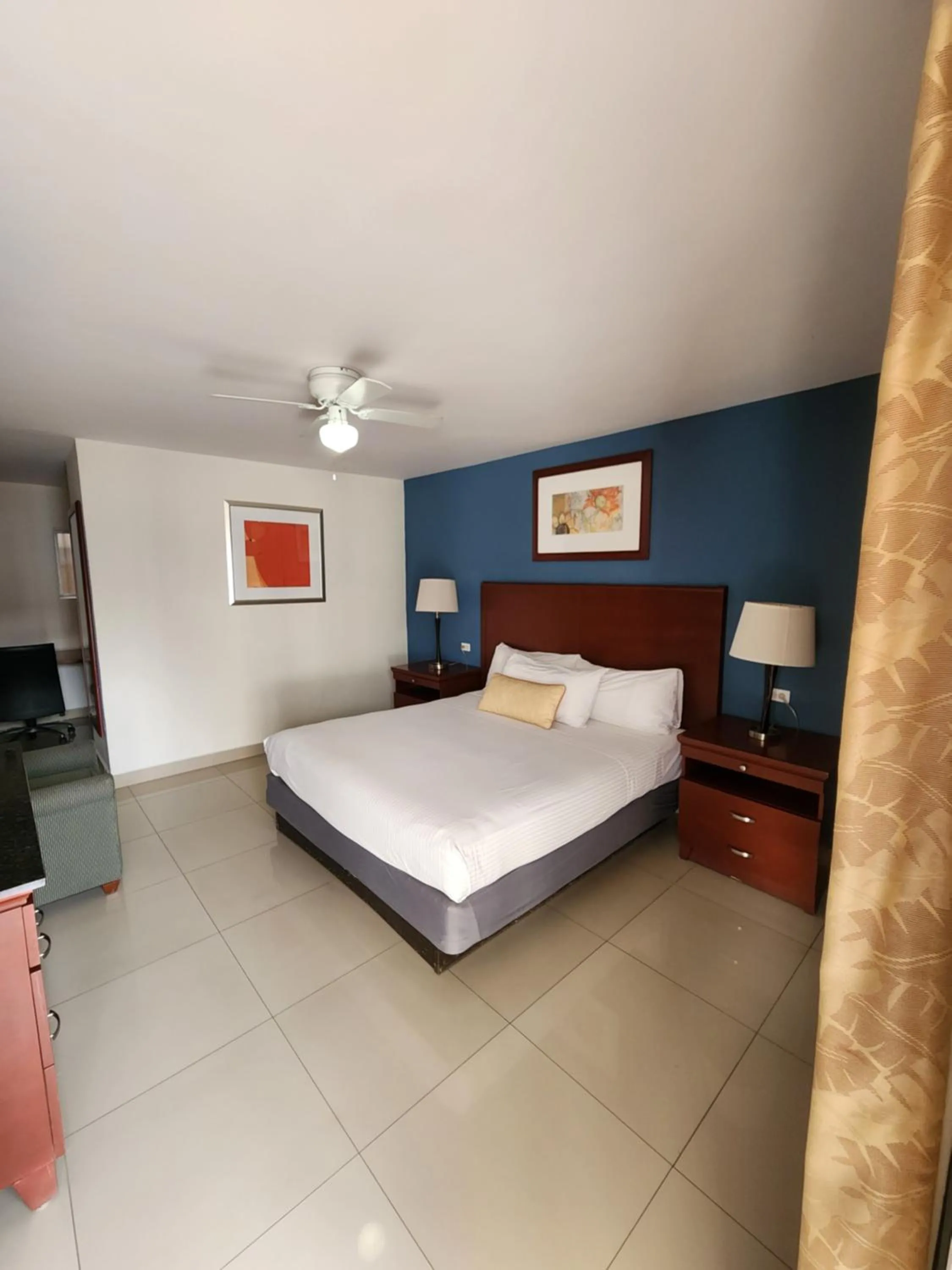 Bed in Hotel Presidente