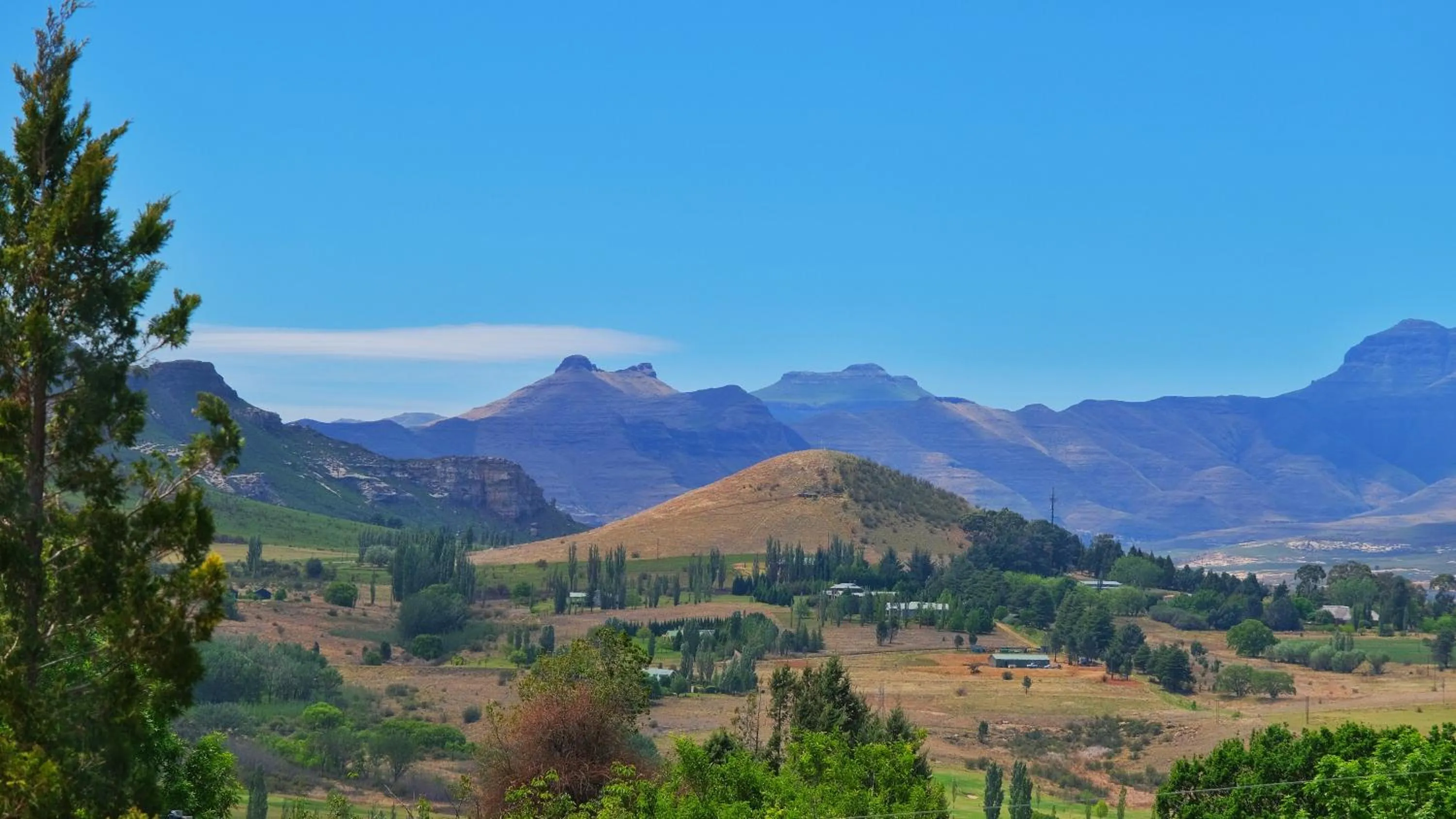 Mountain view in Knock Out View Clarens
