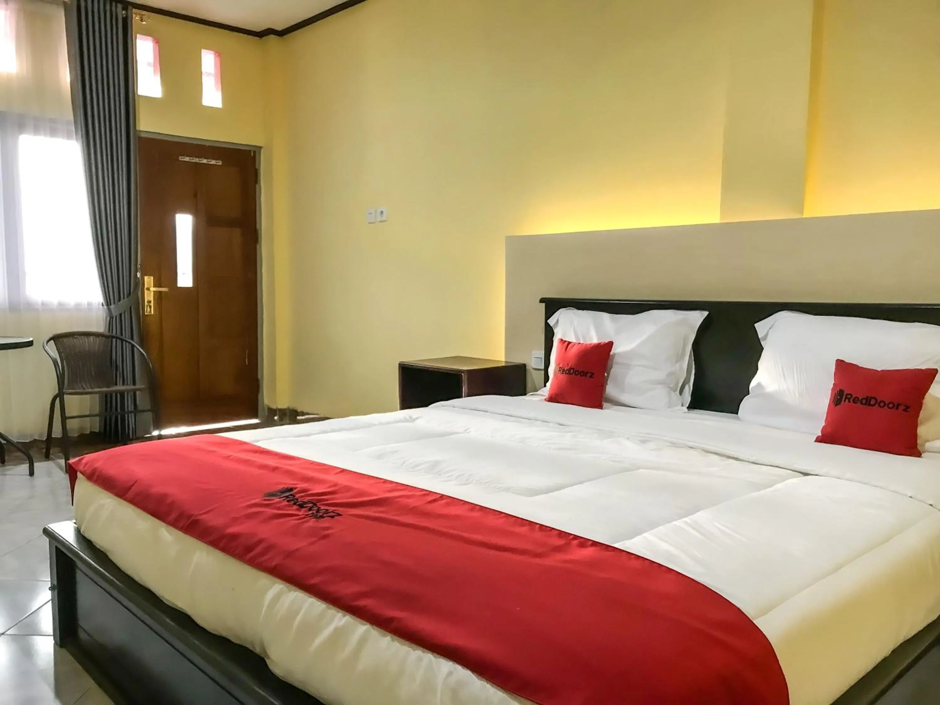 RedDoorz @ Gerson Hotel Abepura