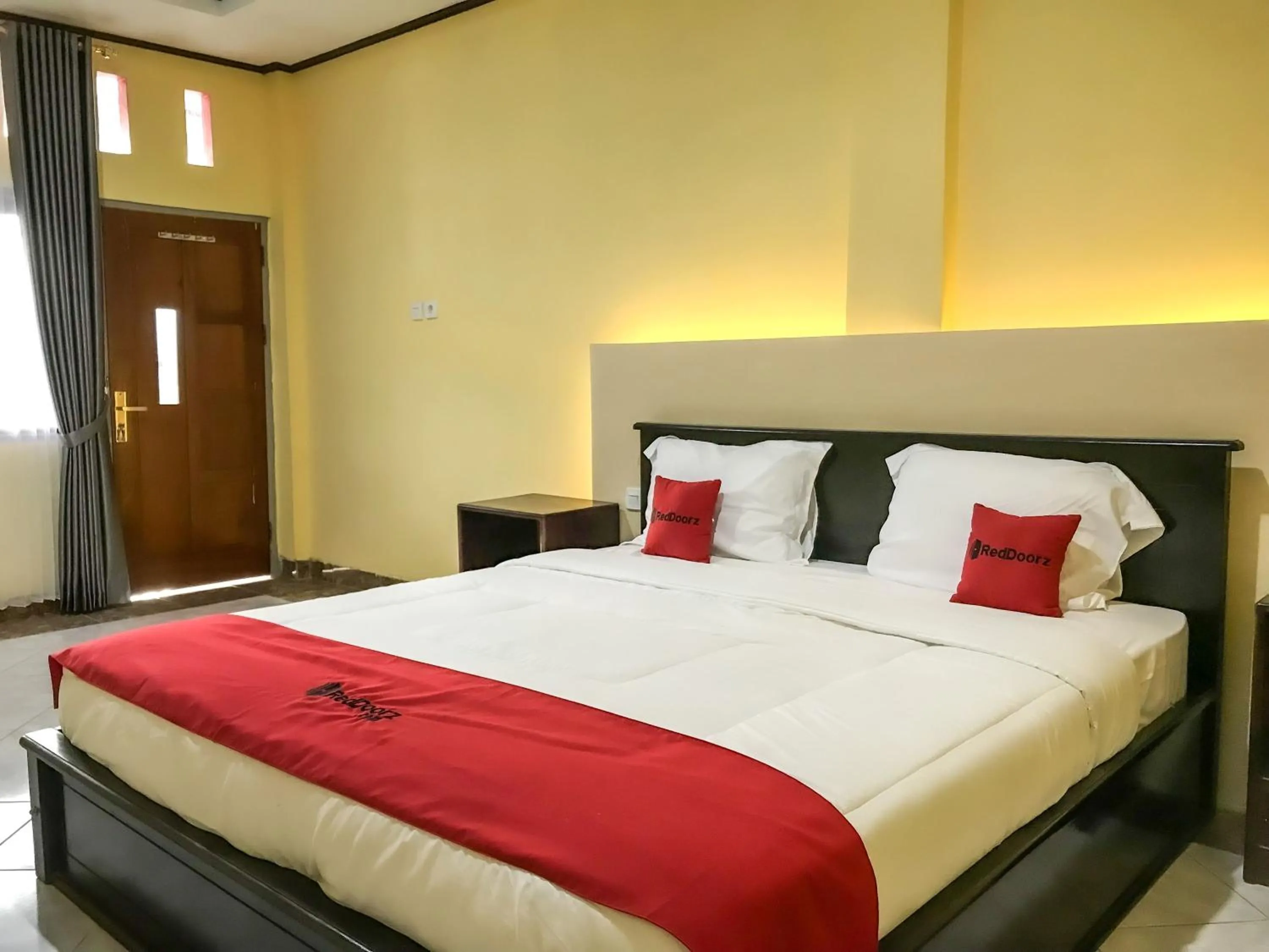 RedDoorz @ Gerson Hotel Abepura