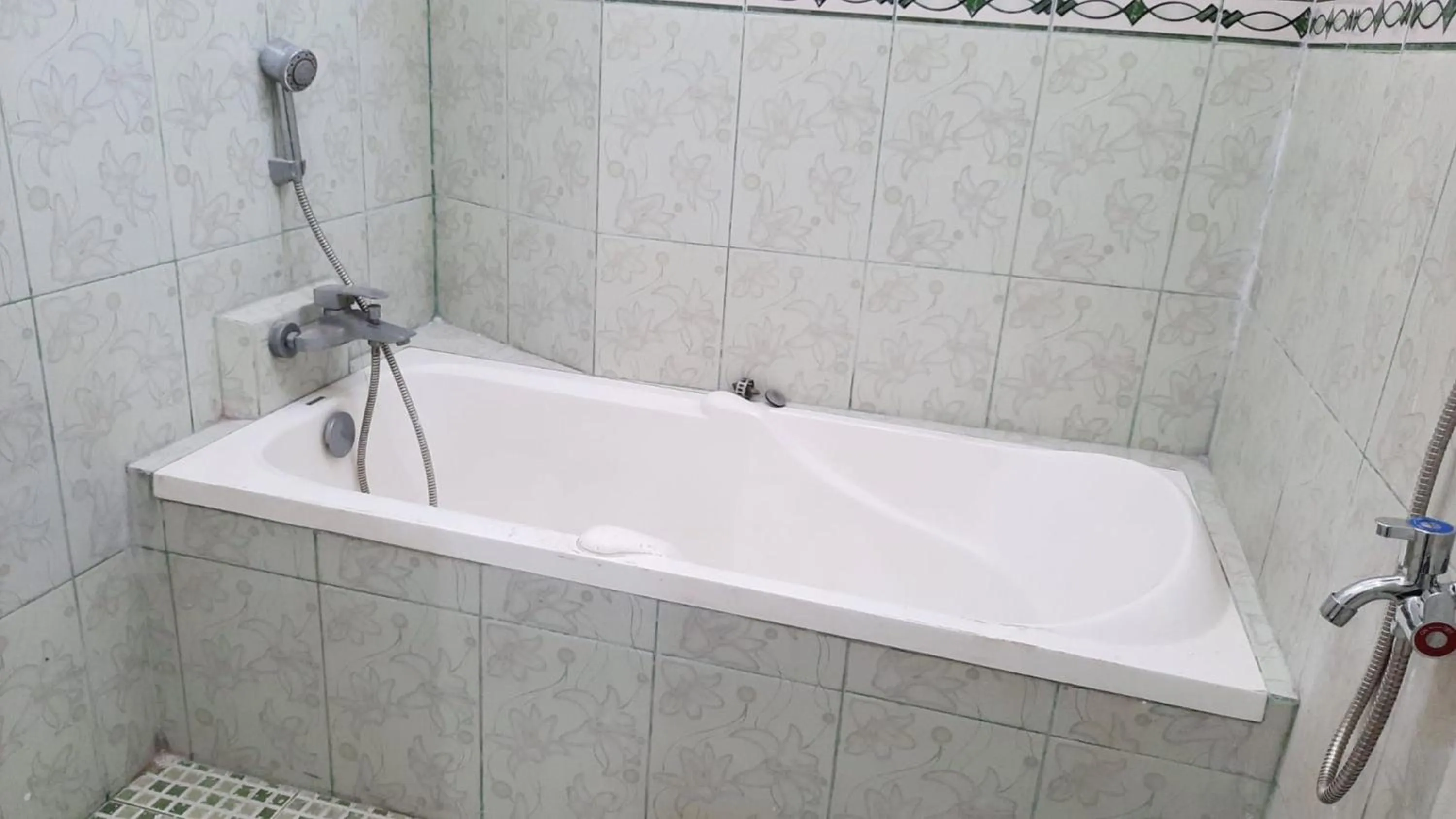 RedDoorz @ Gerson Hotel Abepura