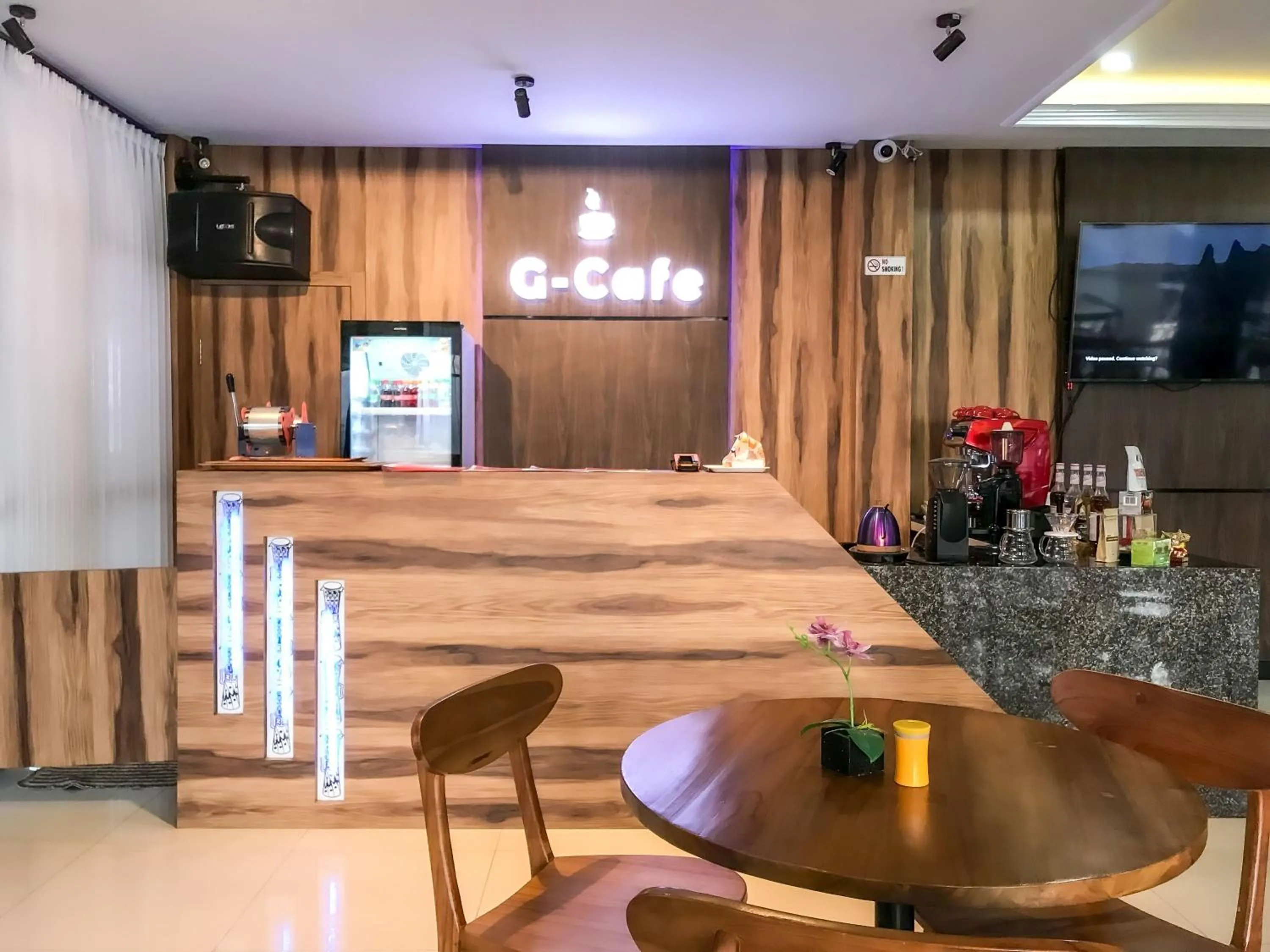 RedDoorz @ Gerson Hotel Abepura