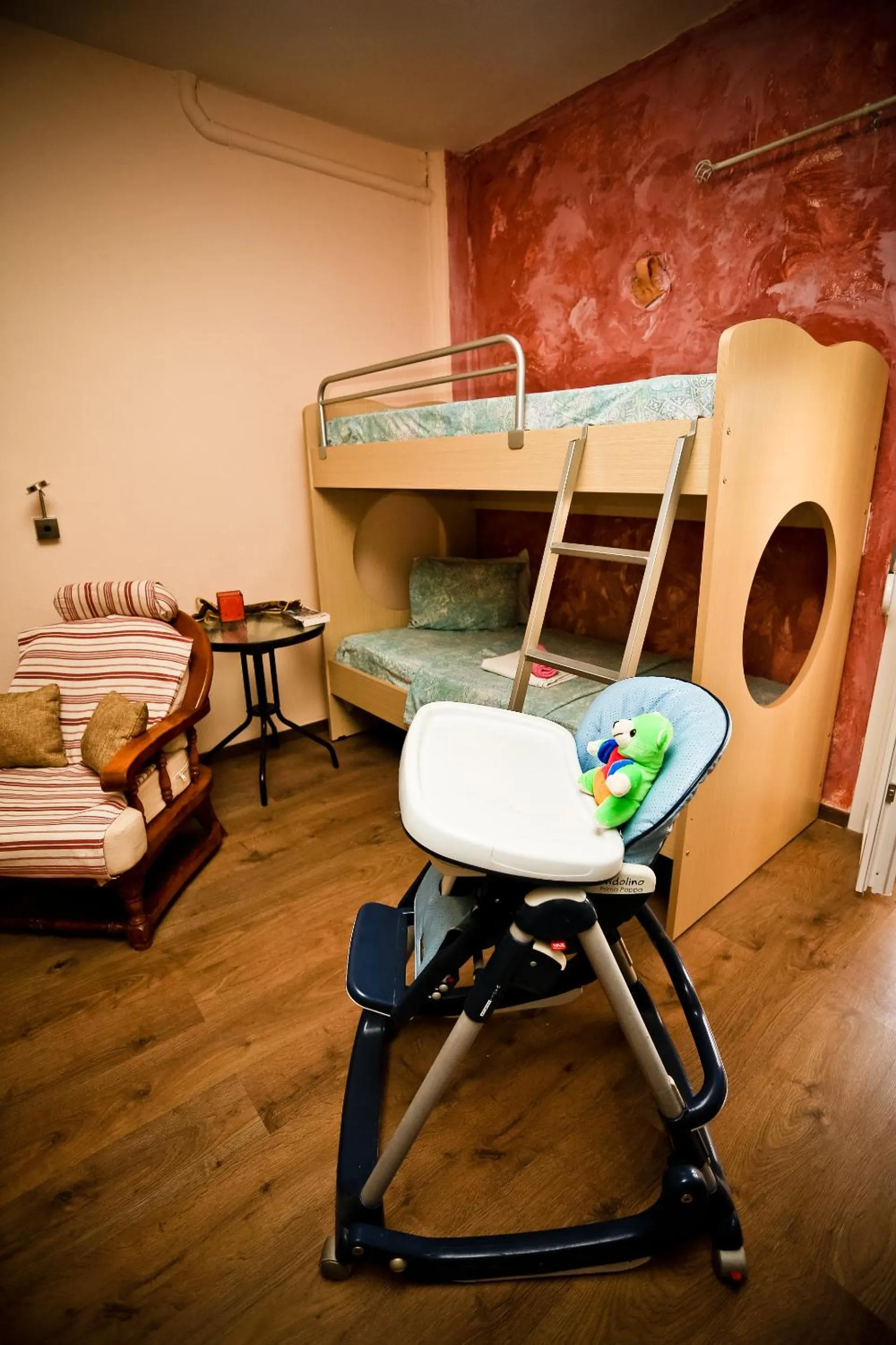 cot, Bed in Home Suites