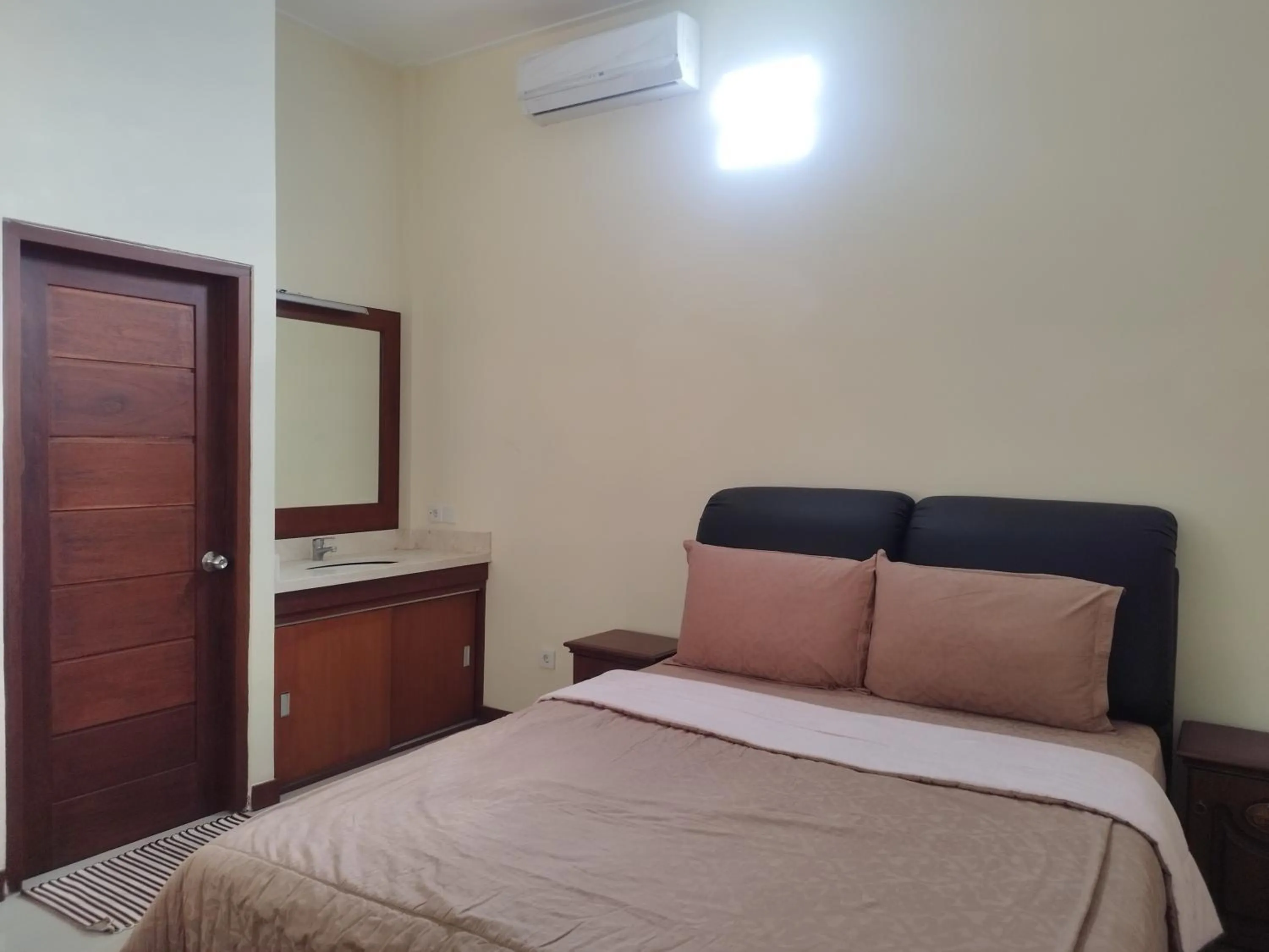 Bed in Adi Pelita Sari Bali