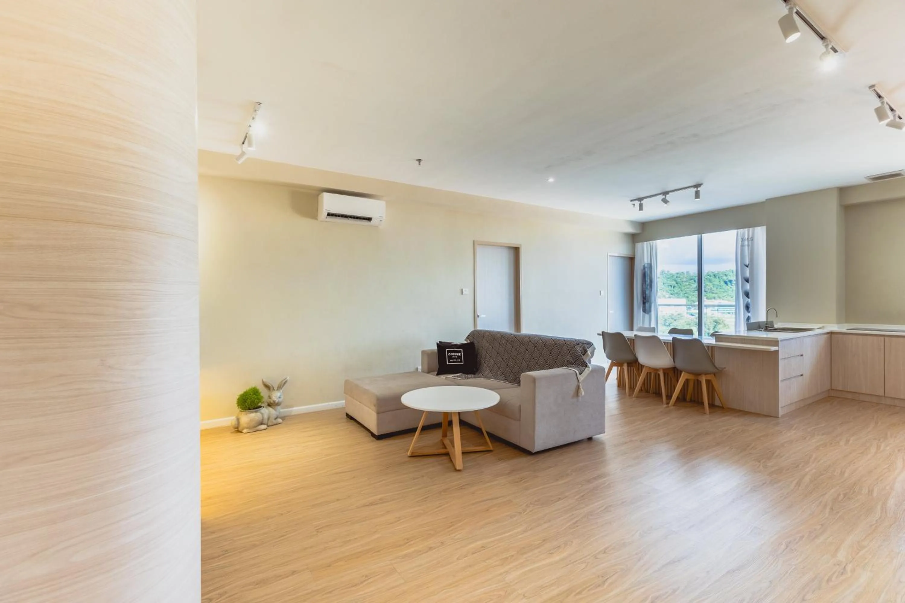 Living room in QUEENSLAND SUITES at Aru Suites, Kota Kinabalu