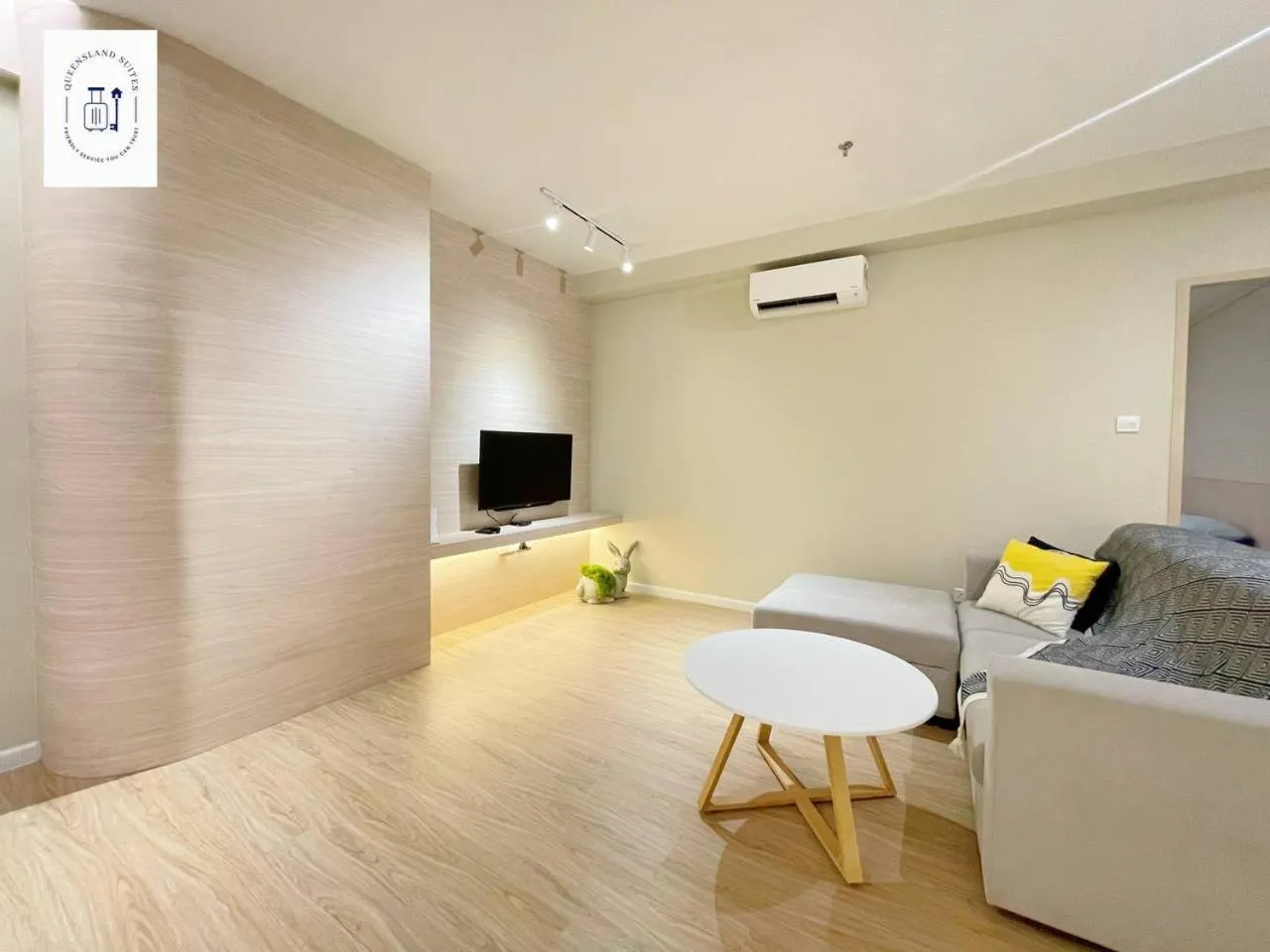 TV and multimedia in QUEENSLAND SUITES at Aru Suites, Kota Kinabalu