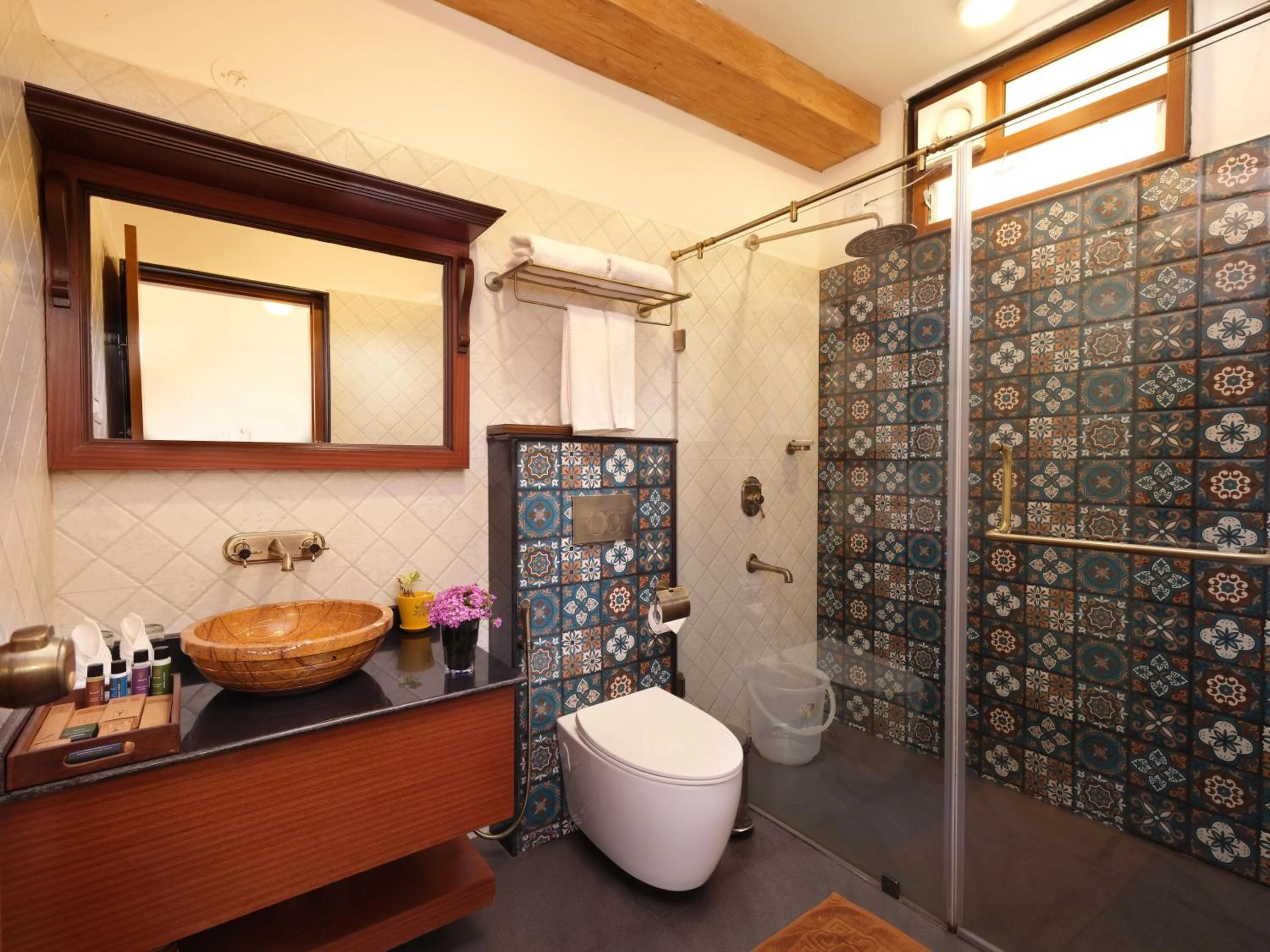 Bathroom in Trishvam Tapovana