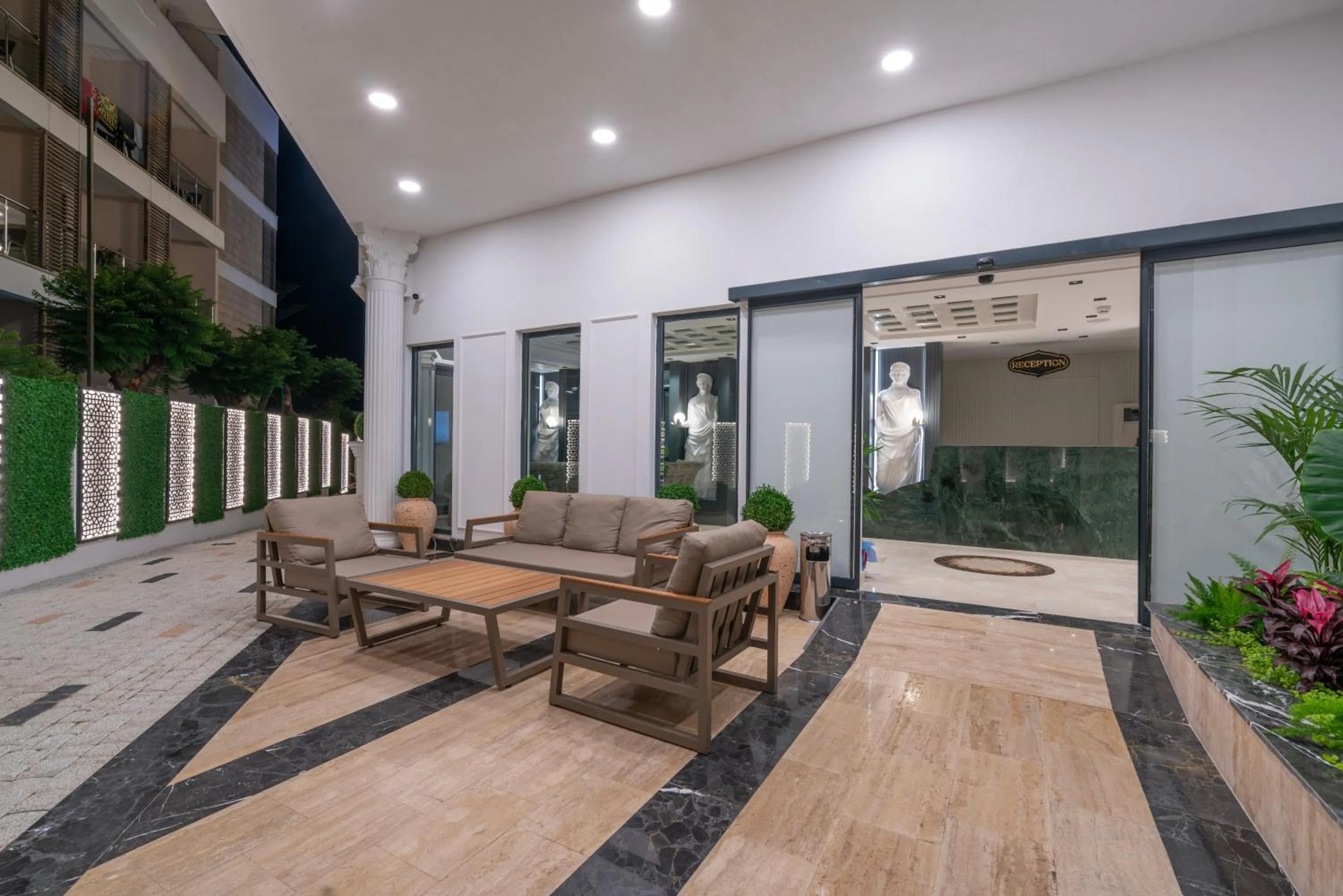 Lobby or reception in Golden Star Hotel