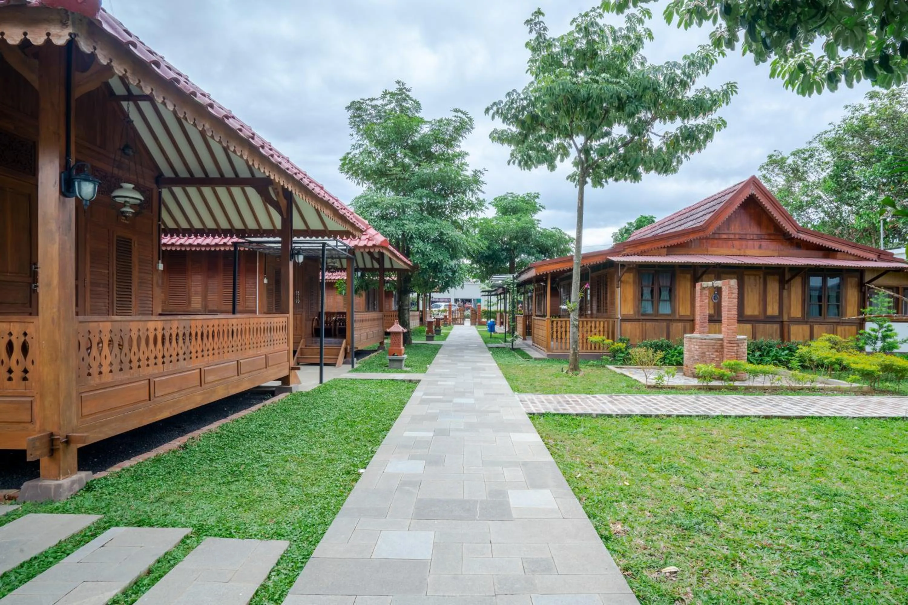 Property building in Hadipriyanto Homestay