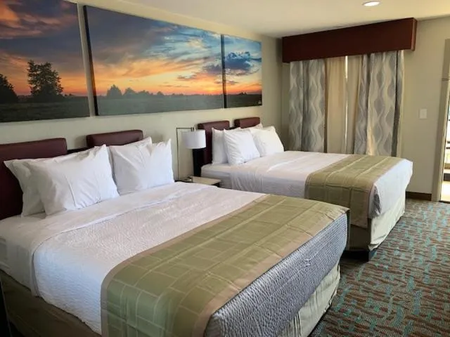 Bed in Days Inn by Wyndham Bellville Mansfield