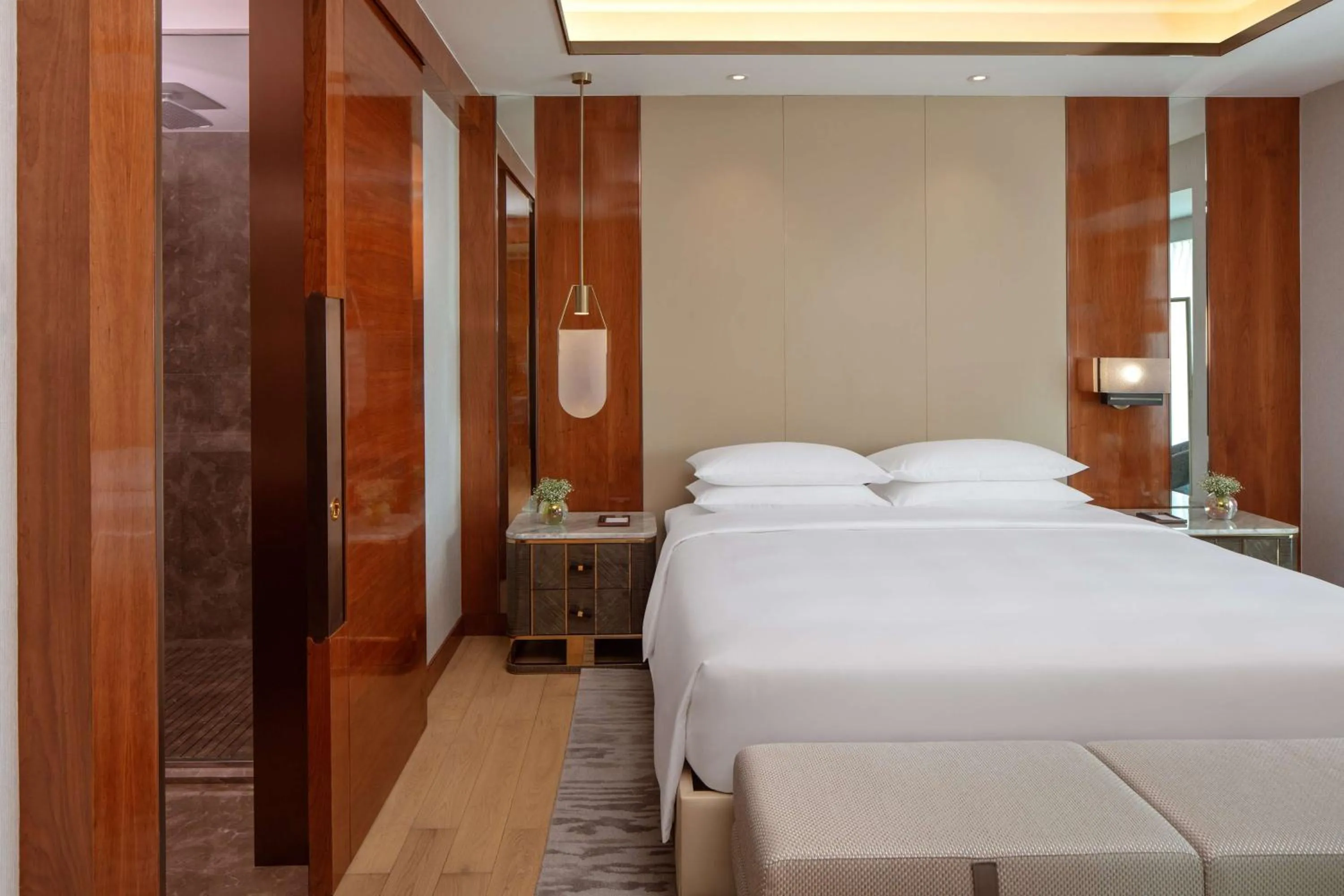 Photo of the whole room, Bed in Hyatt Regency Trivandrum