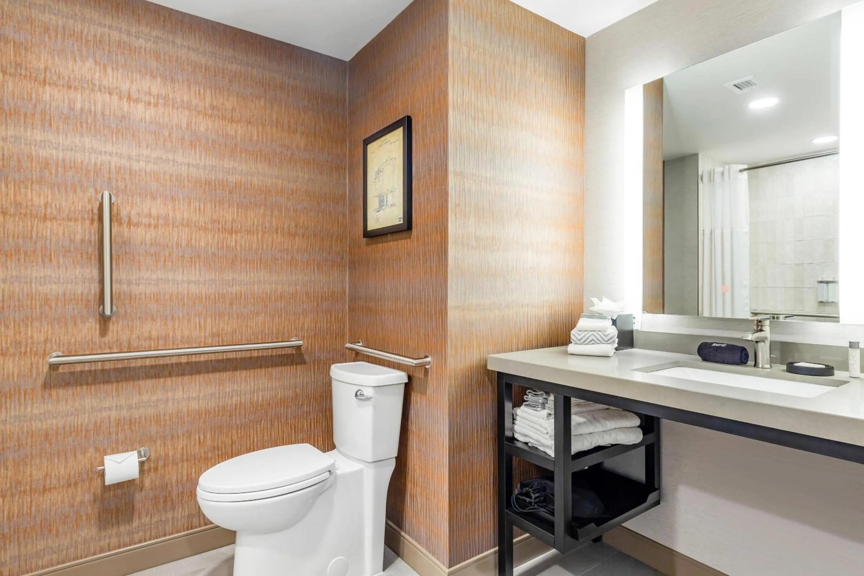 Bedroom in Cambria Hotel New Haven University Area