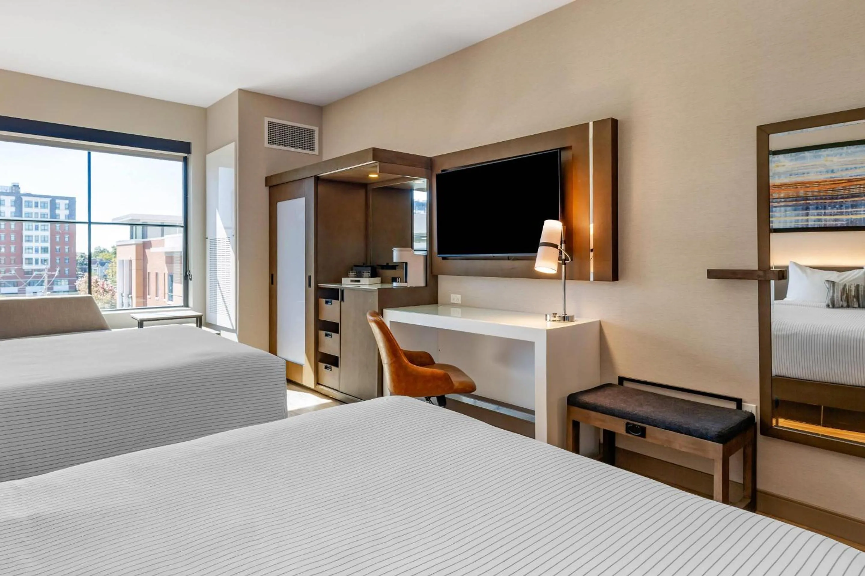 Bedroom, Bed in Cambria Hotel New Haven University Area