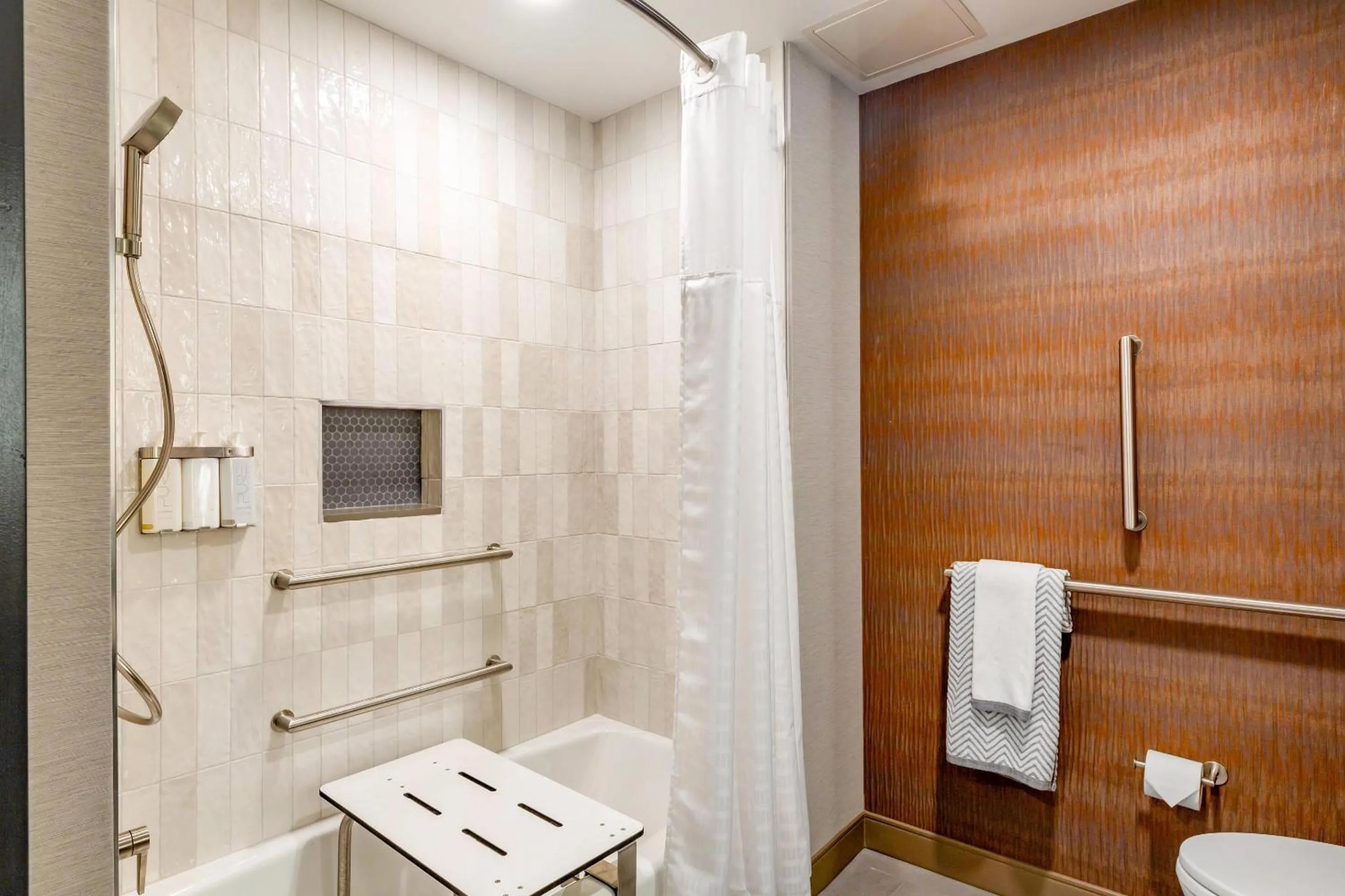 Bedroom in Cambria Hotel New Haven University Area