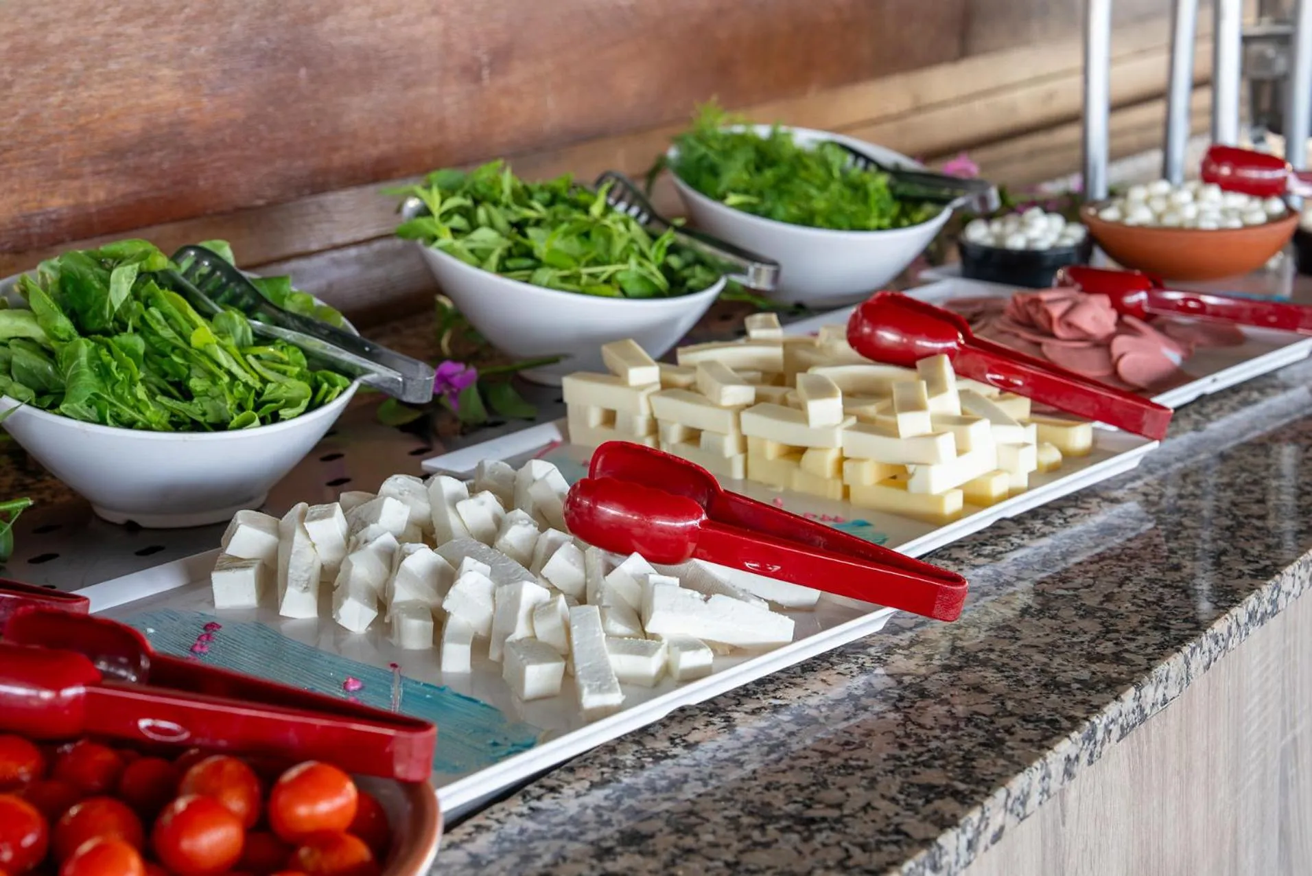 Food and drinks in Side Beach Club