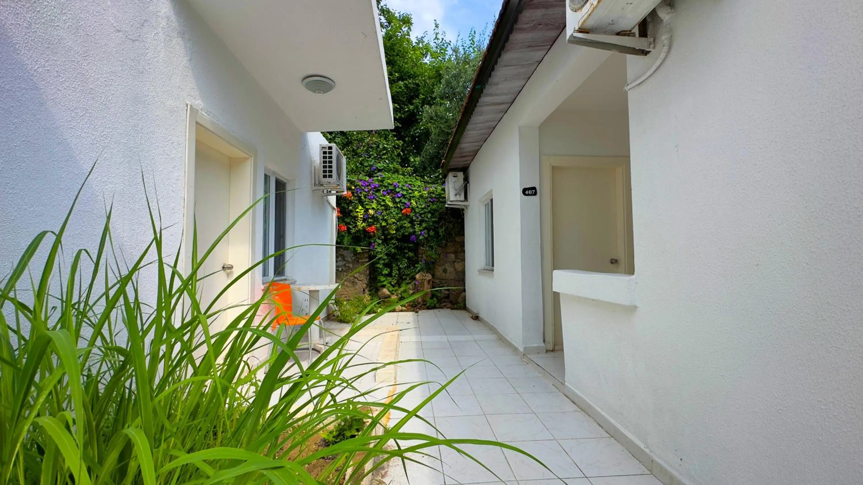 Property building in Side Beach Club