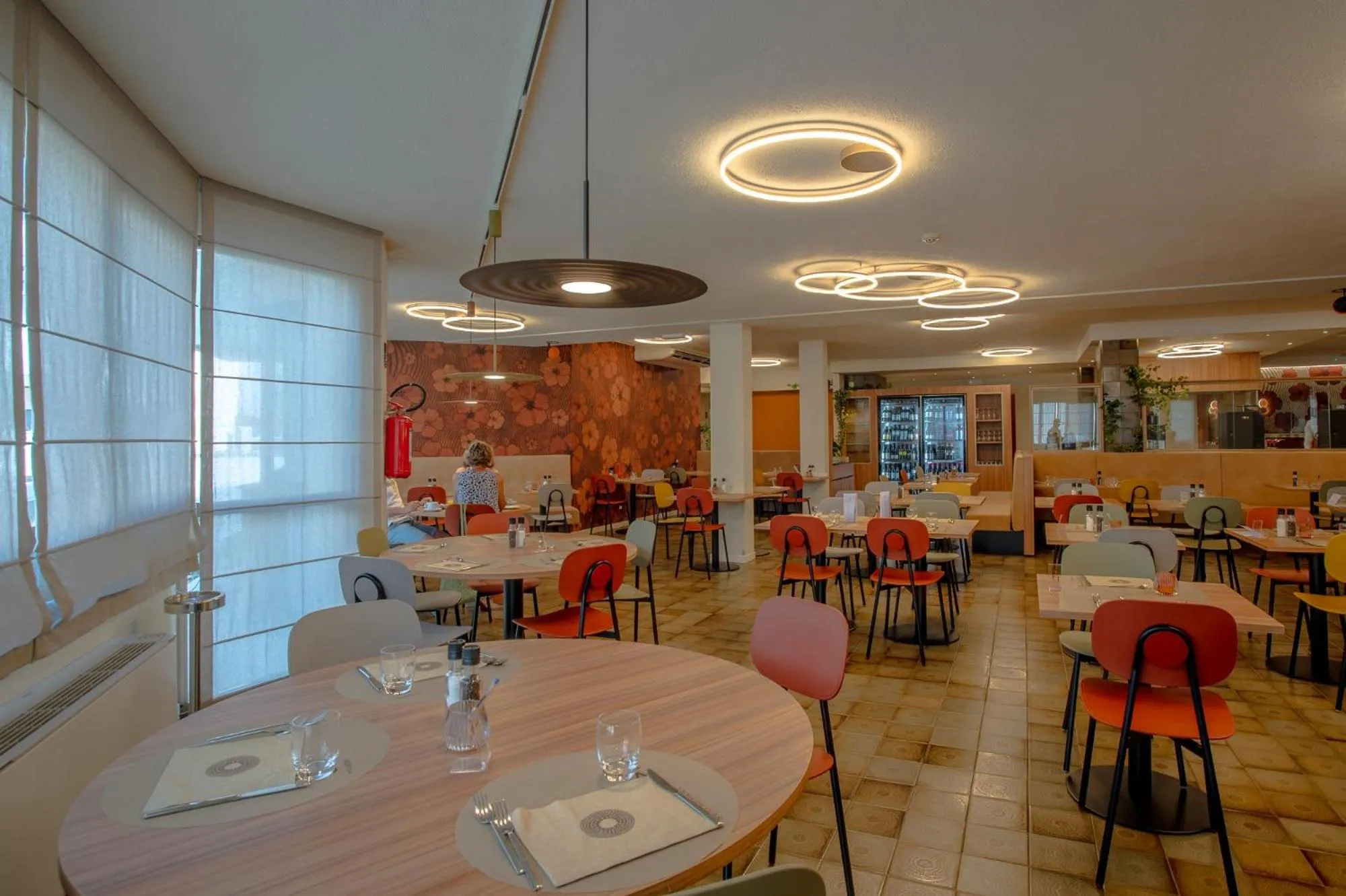 Restaurant/places to eat in Hotel Argentina