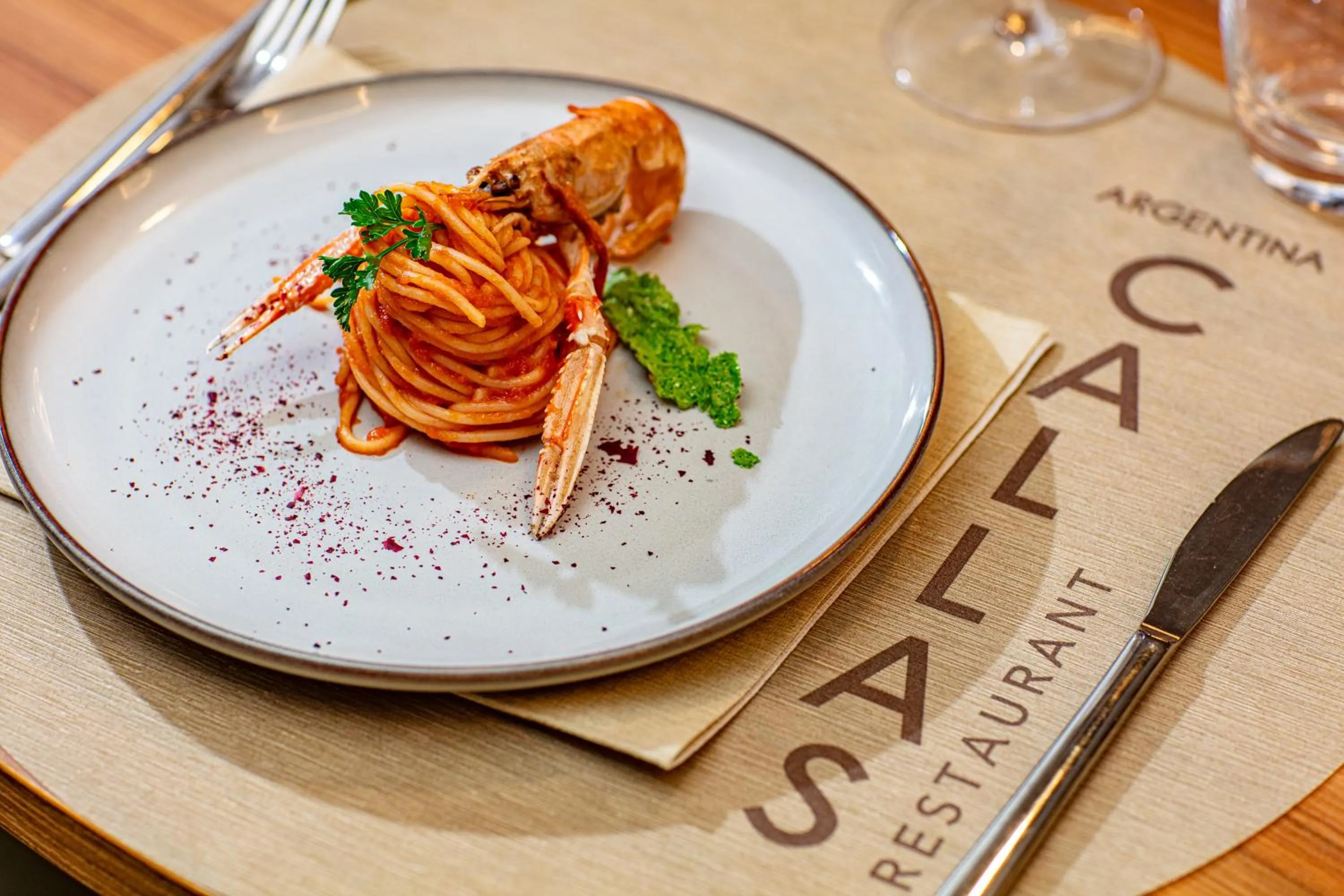 Restaurant/places to eat in Hotel Argentina