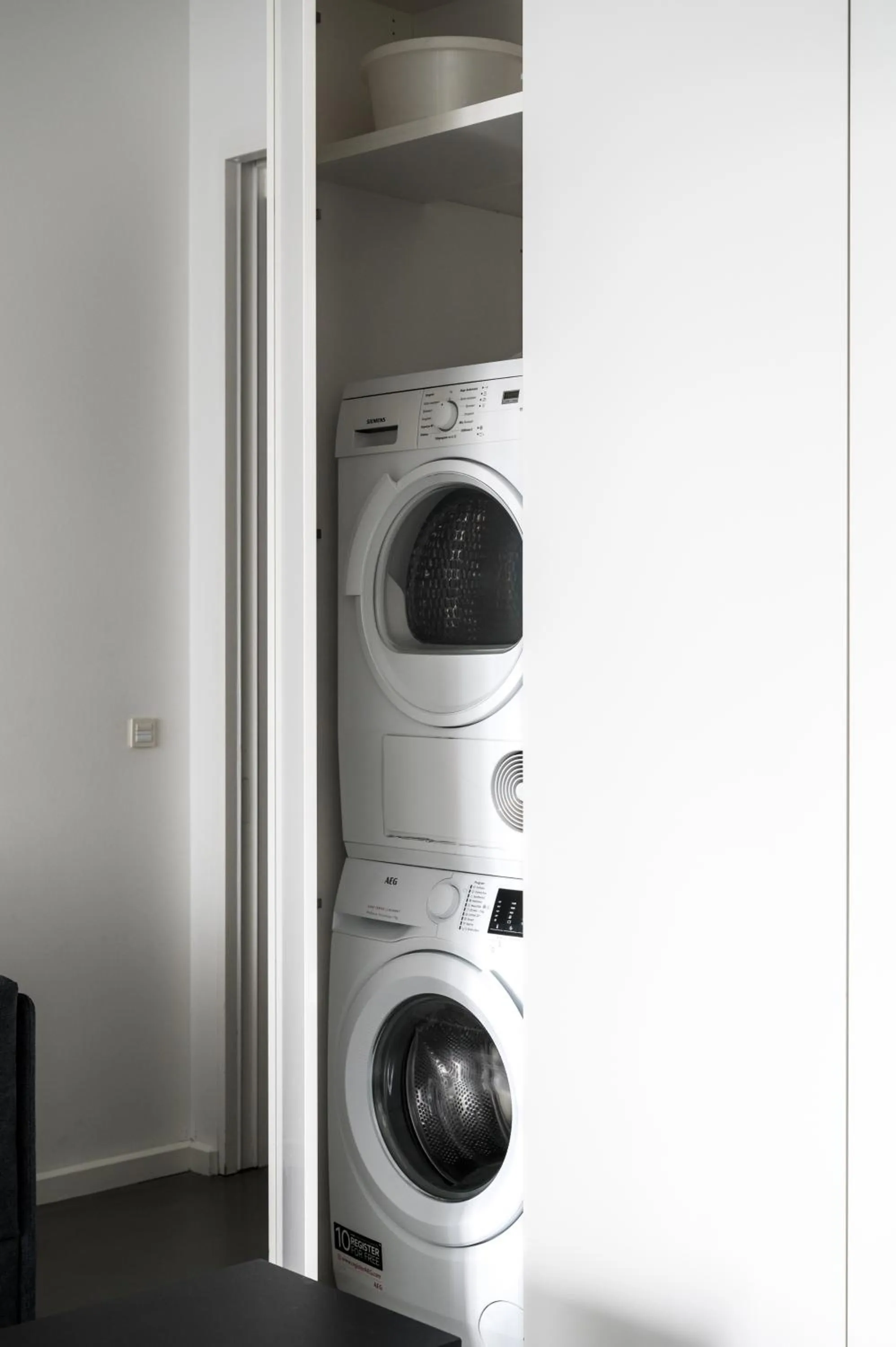 washing machine in The Pier Ateliers by Daniel&Jacob's