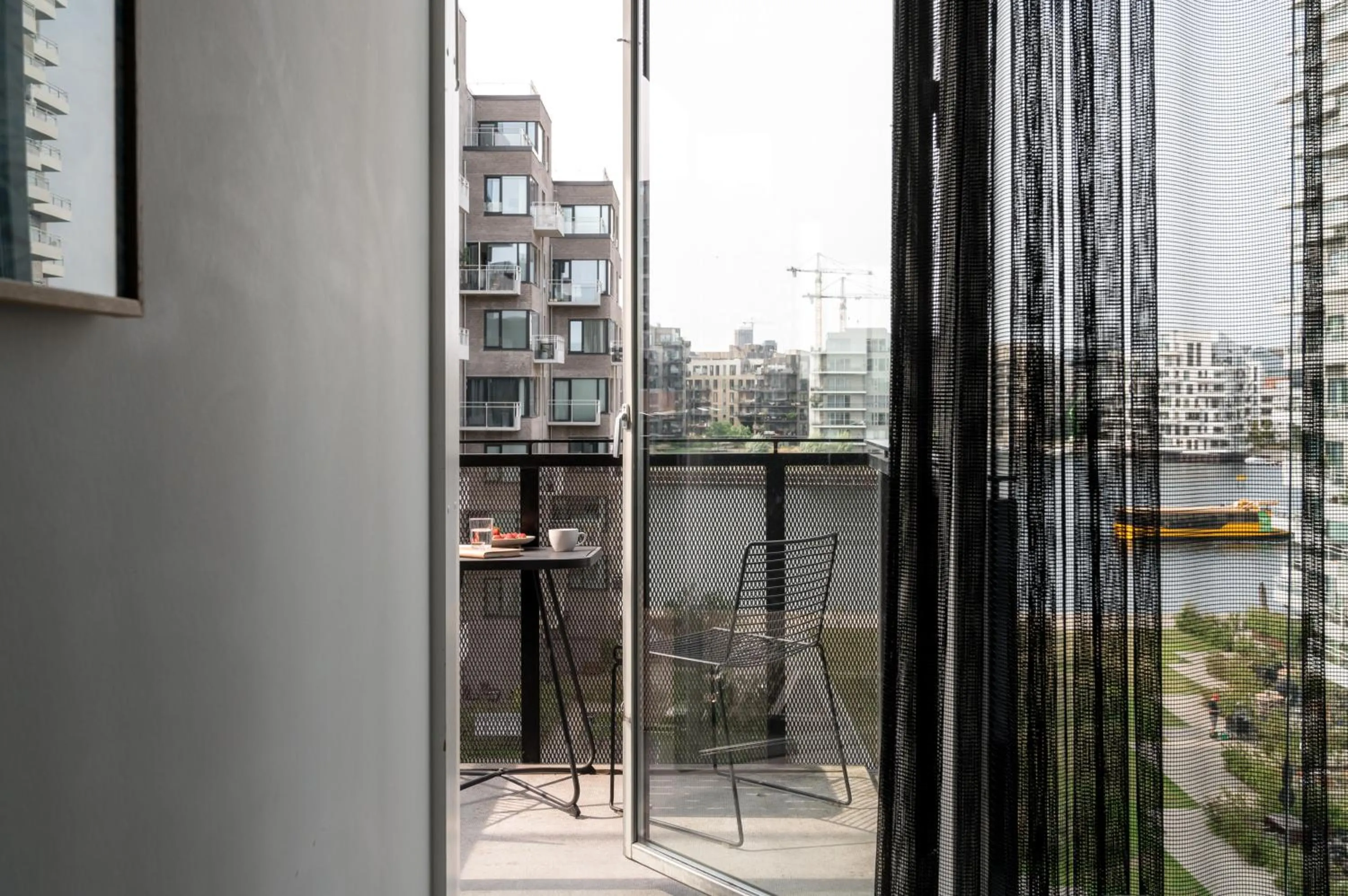 Balcony/Terrace in The Pier Ateliers by Daniel&Jacob's