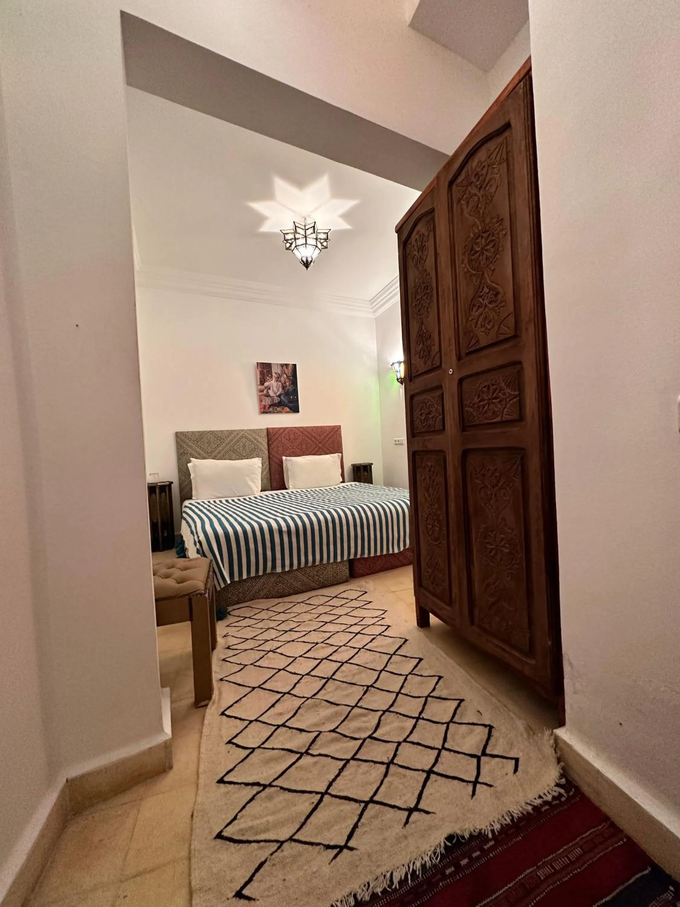 Bedroom, Bed in Riad Les Miroirs