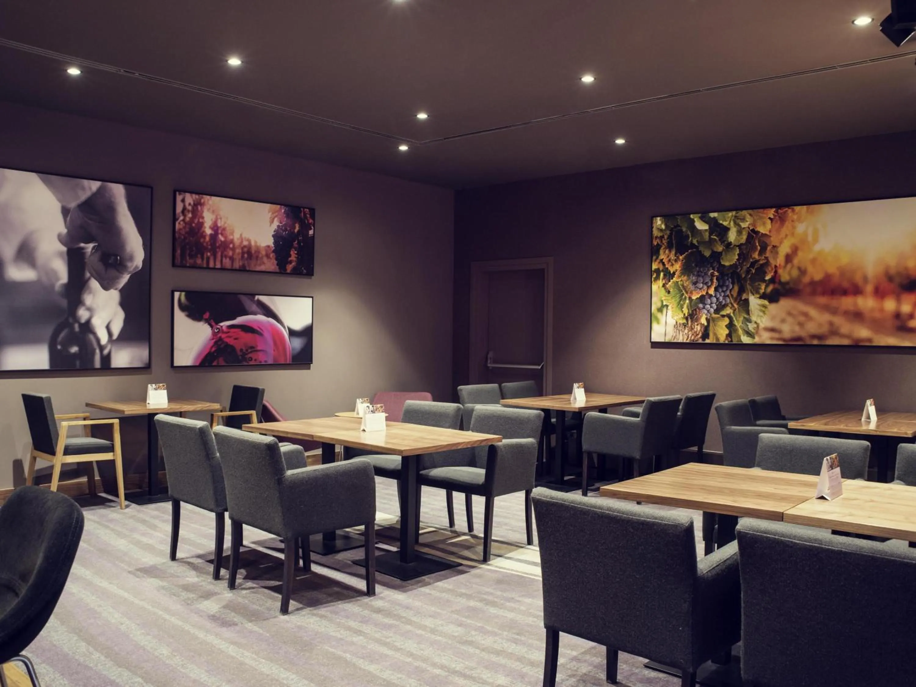 Restaurant/places to eat in Mercure Gdynia Centrum