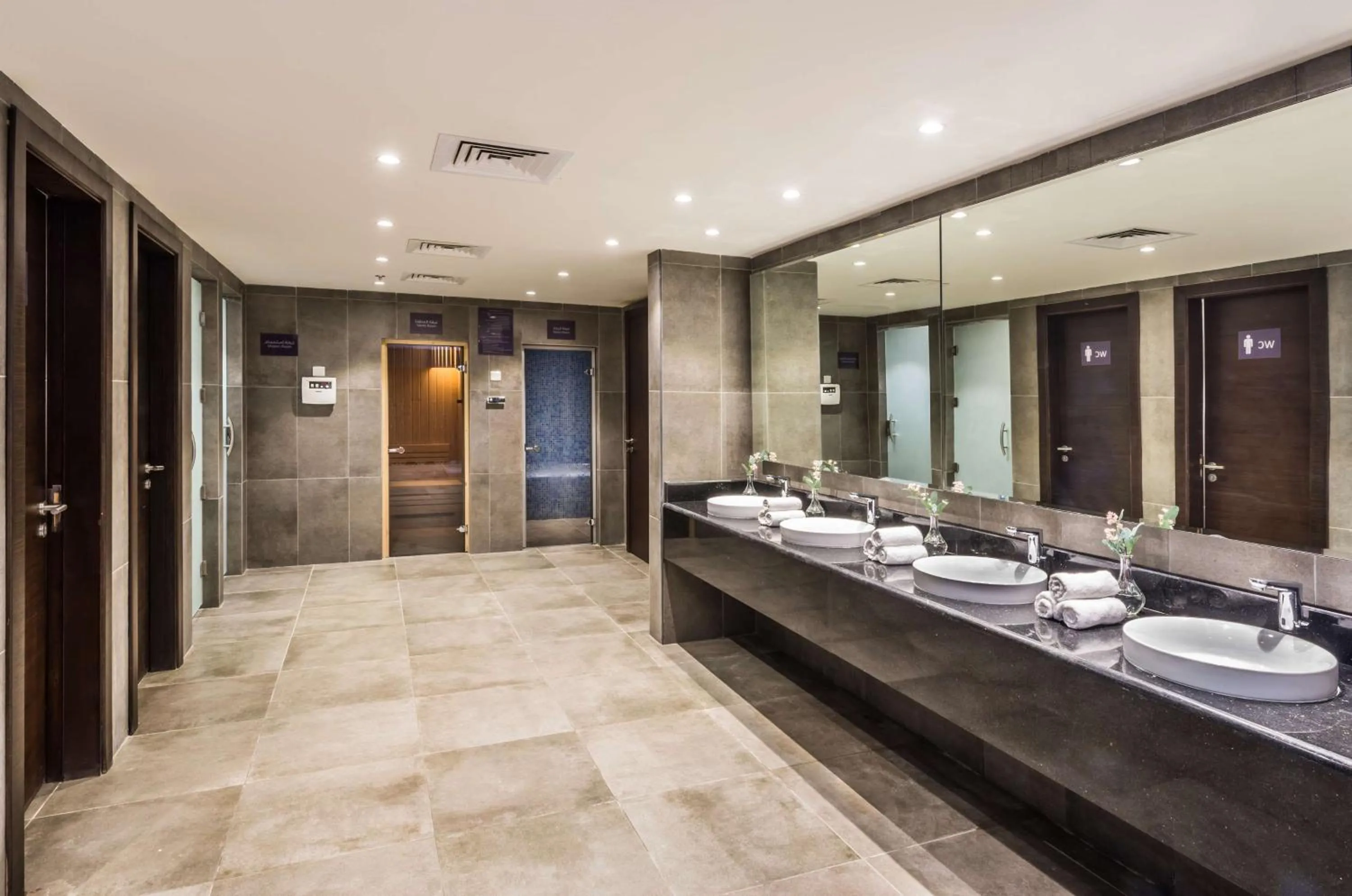 Spa and wellness centre/facilities in Best Western Plus Al Qurayyat City Center