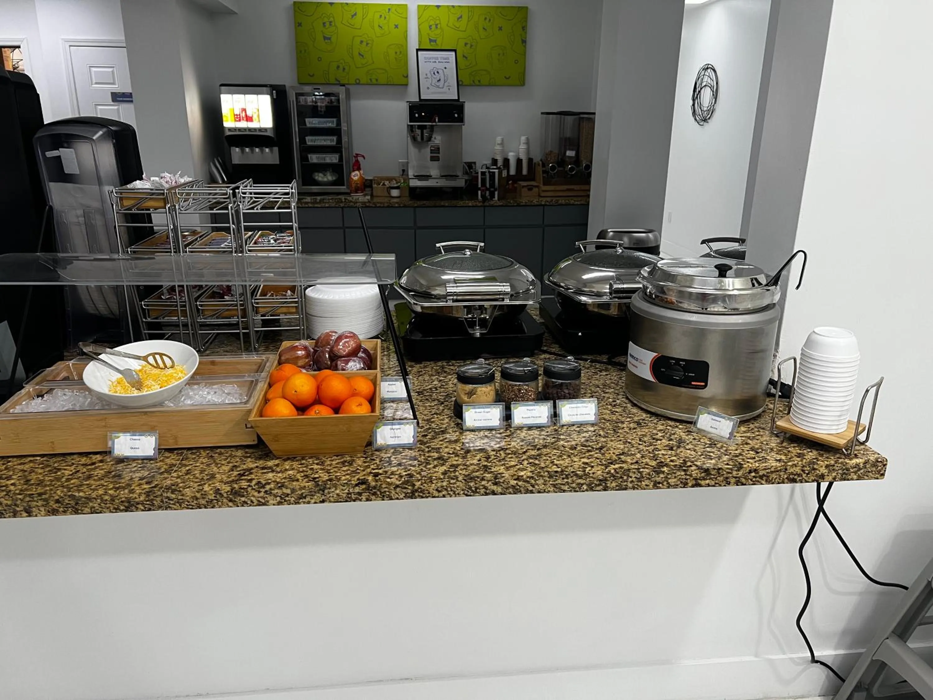 Buffet breakfast in Baymont by Wyndham Jacksonville Airport