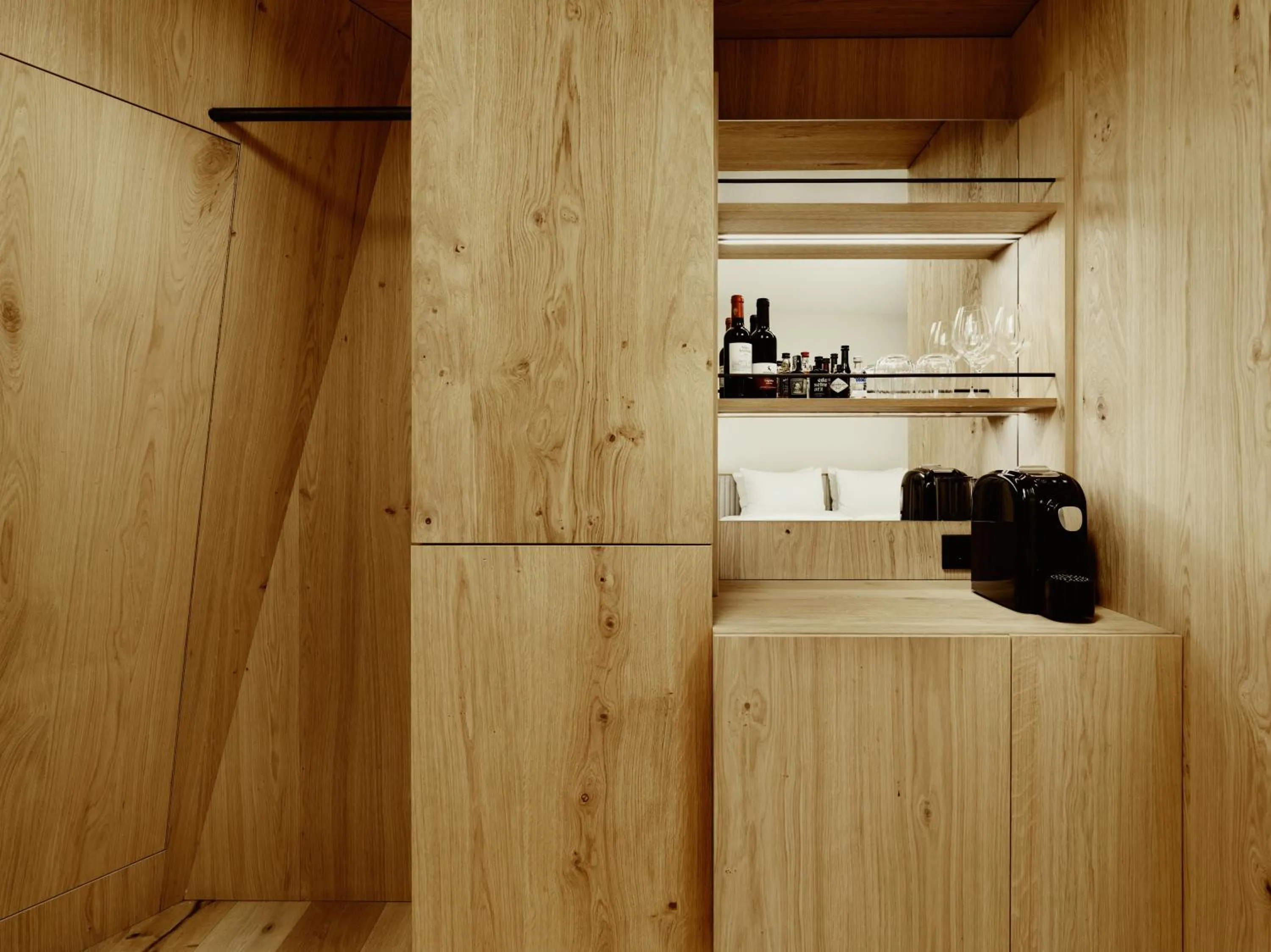 oven in ADLER Historic Guesthouse